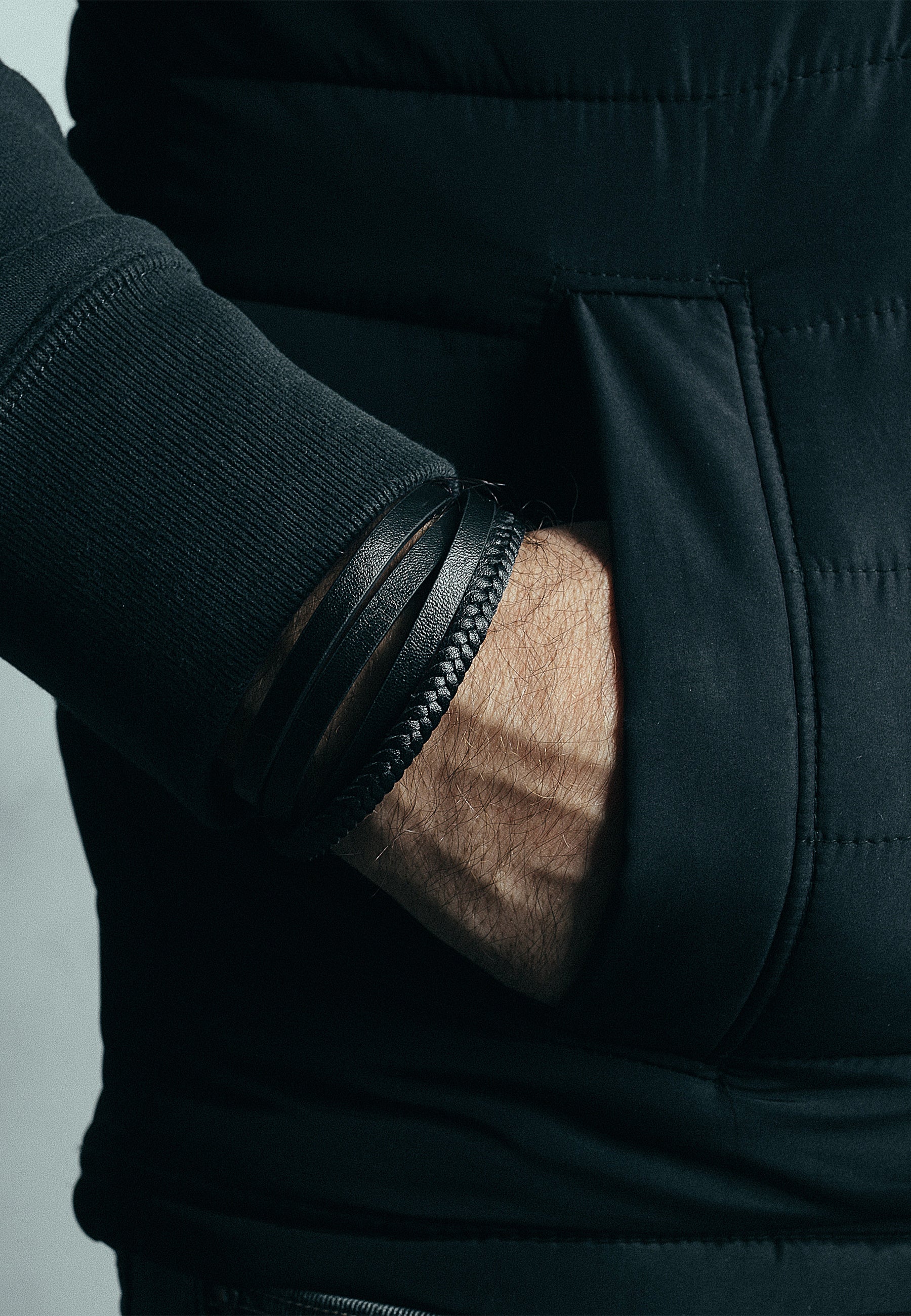 AK-B-PAT-01-Akitsune-Pathfinder-Synthetic-Leather-Bracelet-Matte-Black-Black-Model-4