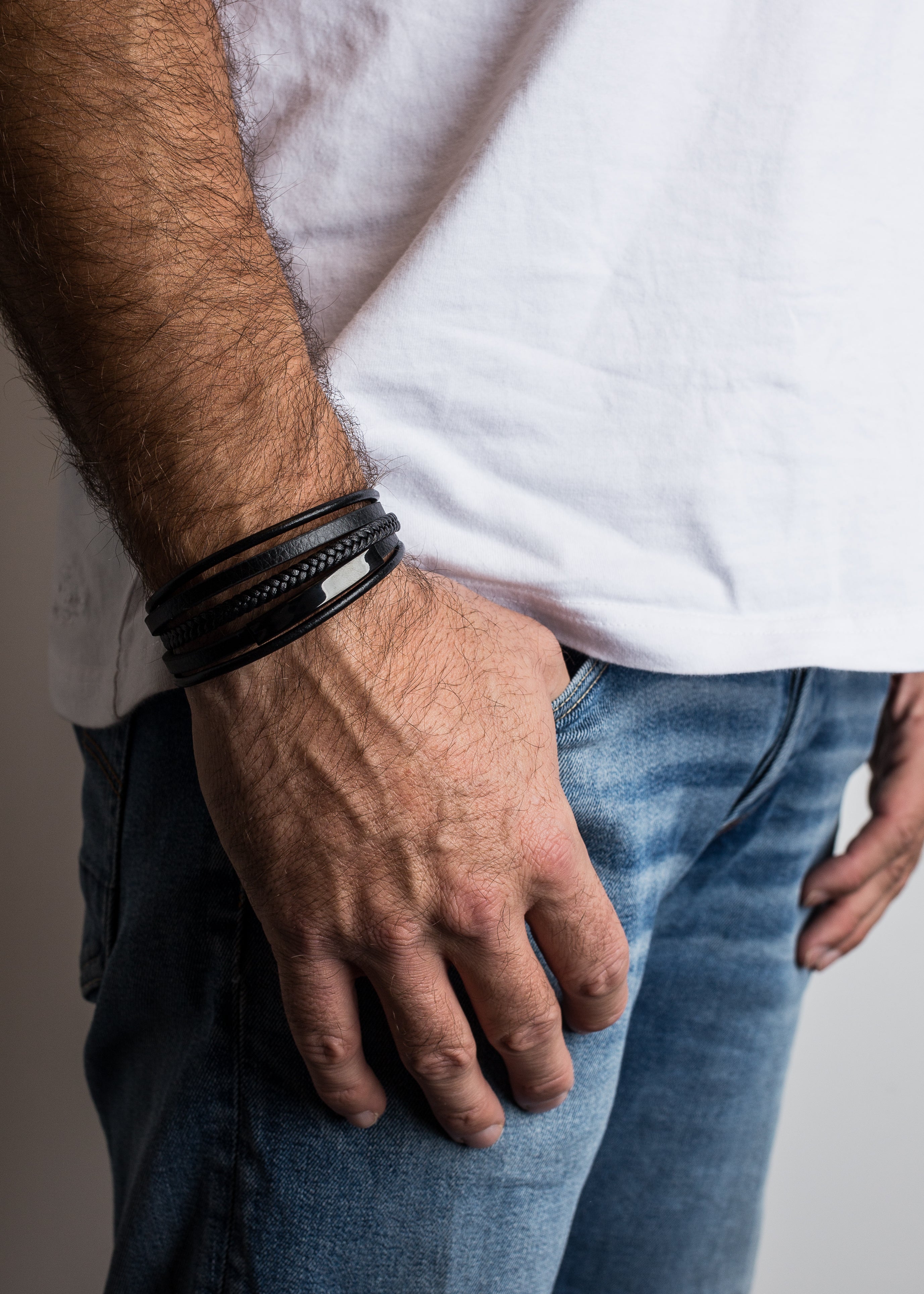 AK-B-PUN-01-Akitsune-Punisher-Synthetic-Leather-Bracelet-Matte-Black-Black-Model