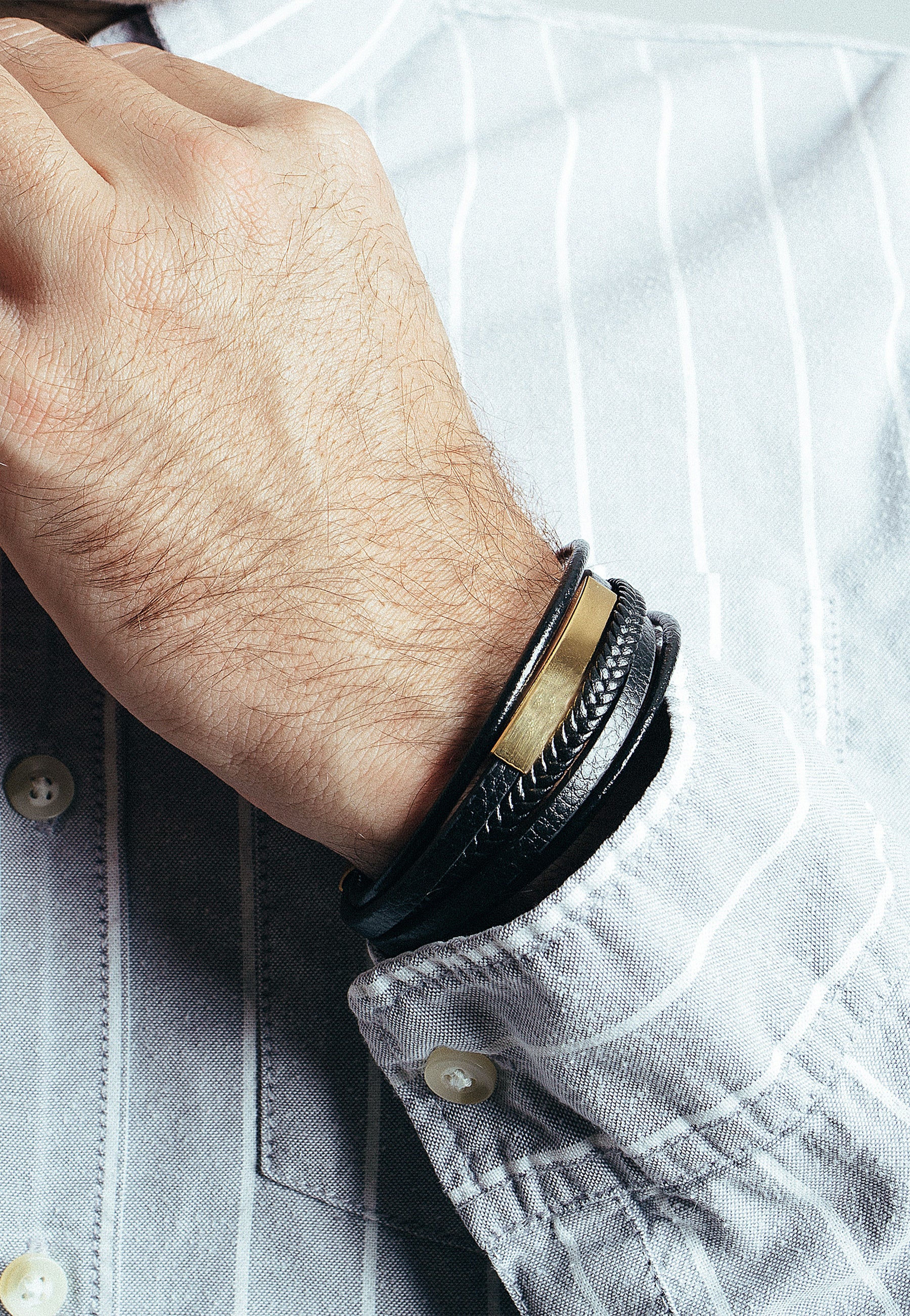 AK-B-PUN-03-Akitsune-Punisher-Synthetic-Leather-Bracelet-Gold-Black-Model-2