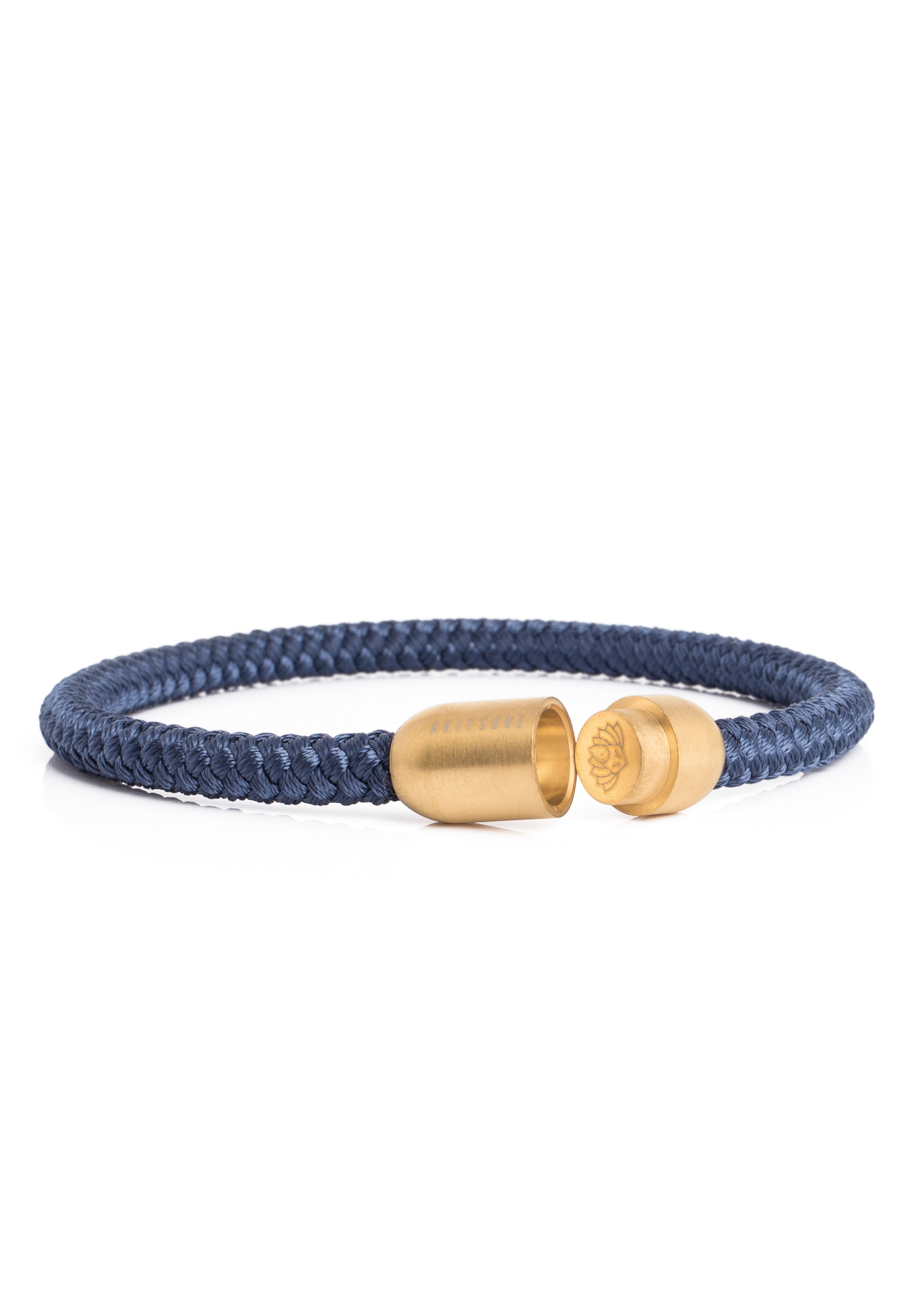 AK-B-SILV-20-Akitsune-Silva-Nylon-Bracelet-Gold-Navyblue-Magnet