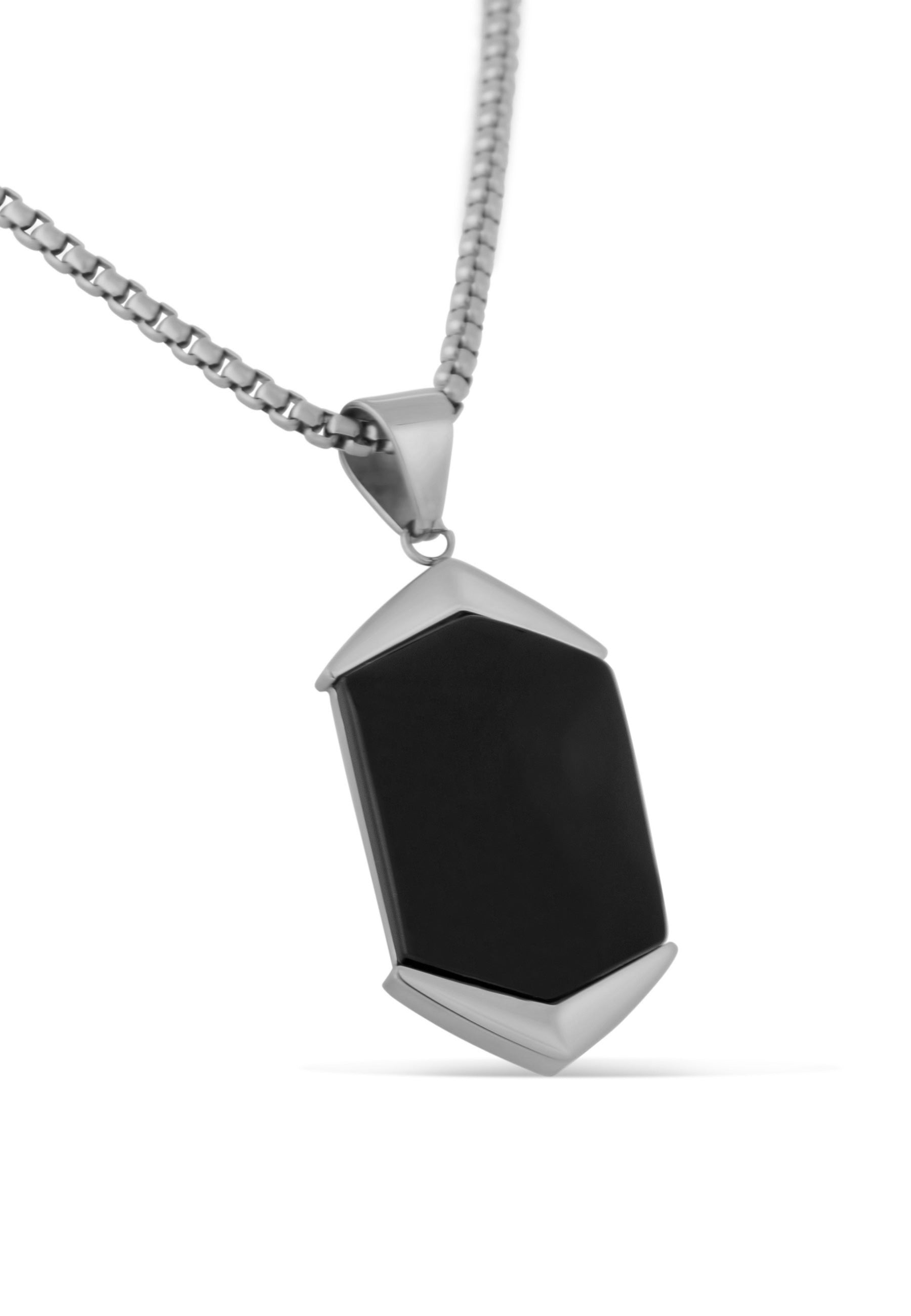 Akitsune-Abyssum-Pendant-Silver-Black-Stone-Side