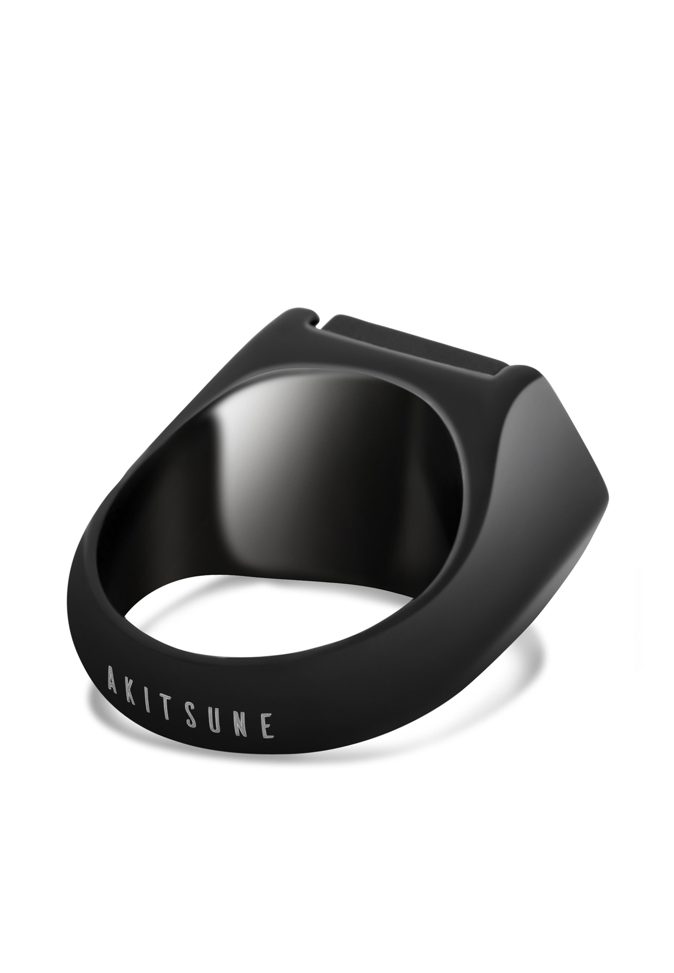 Akitsune-Abyssum-Ring-Matte-Black-Blue-Vein-Stone-Back