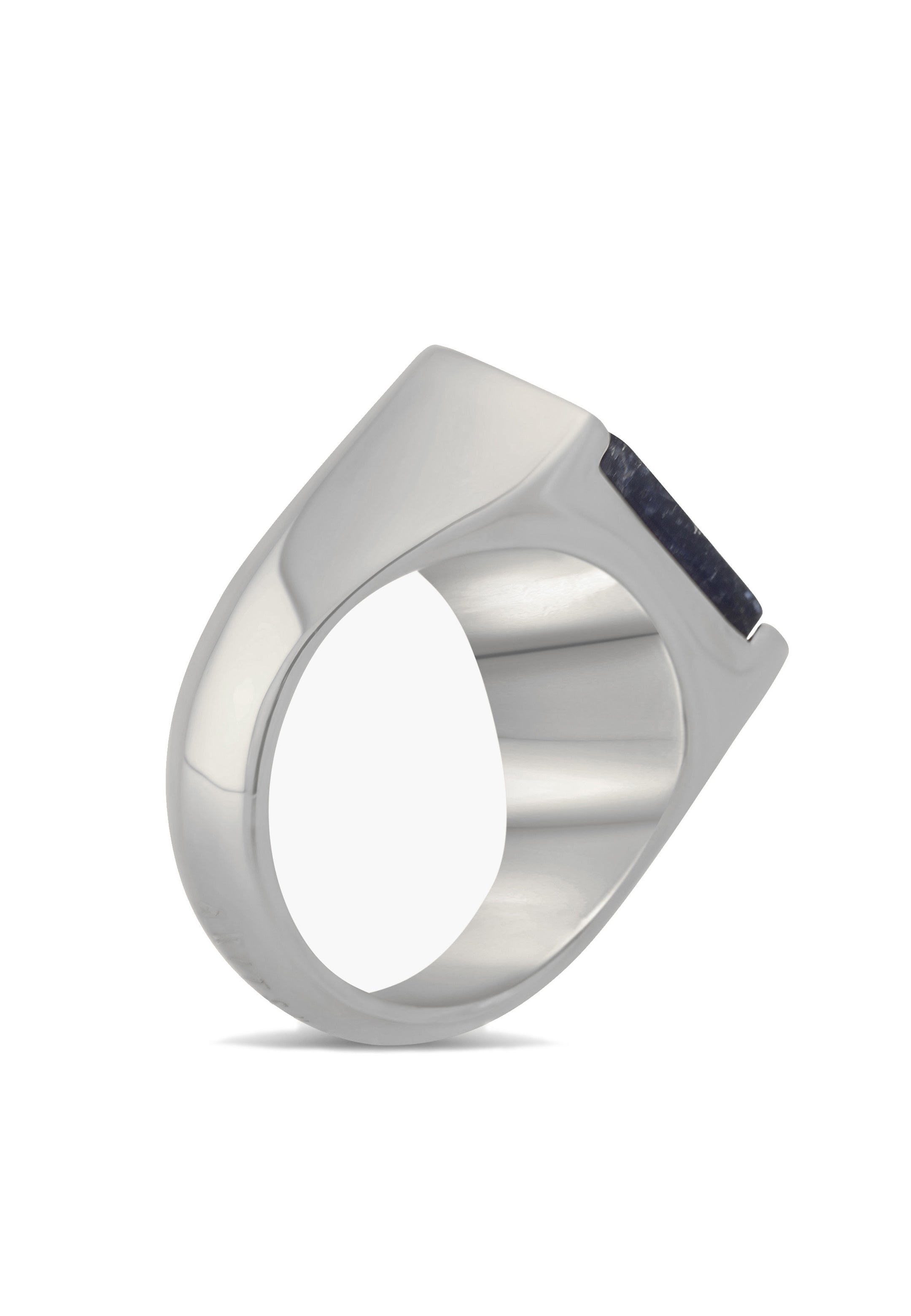 Akitsune-Abyssum-Ring-Silver-Blue-Vein-Stone-Back