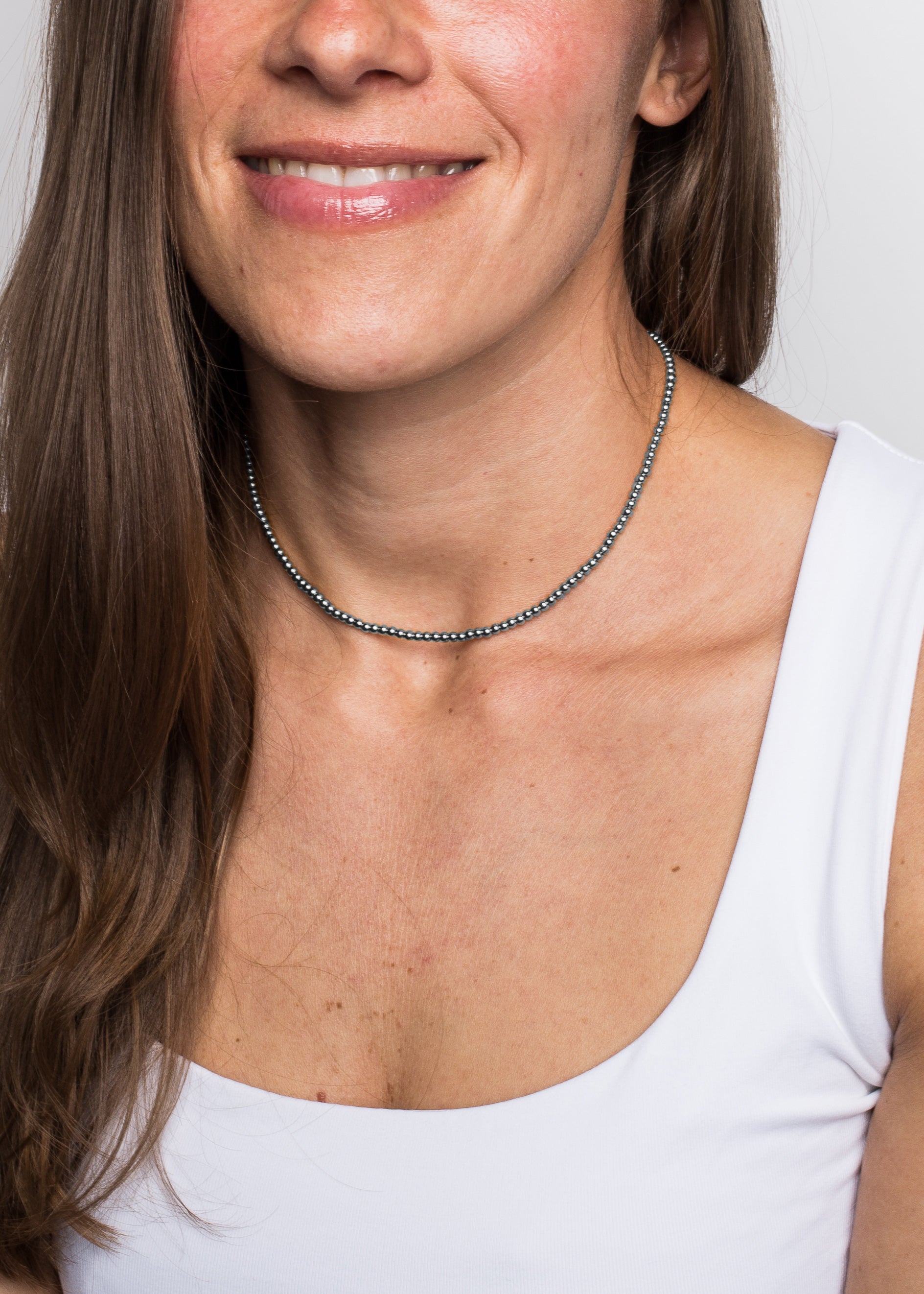 Akitsune-Delight-Necklace-Silver-Model-2