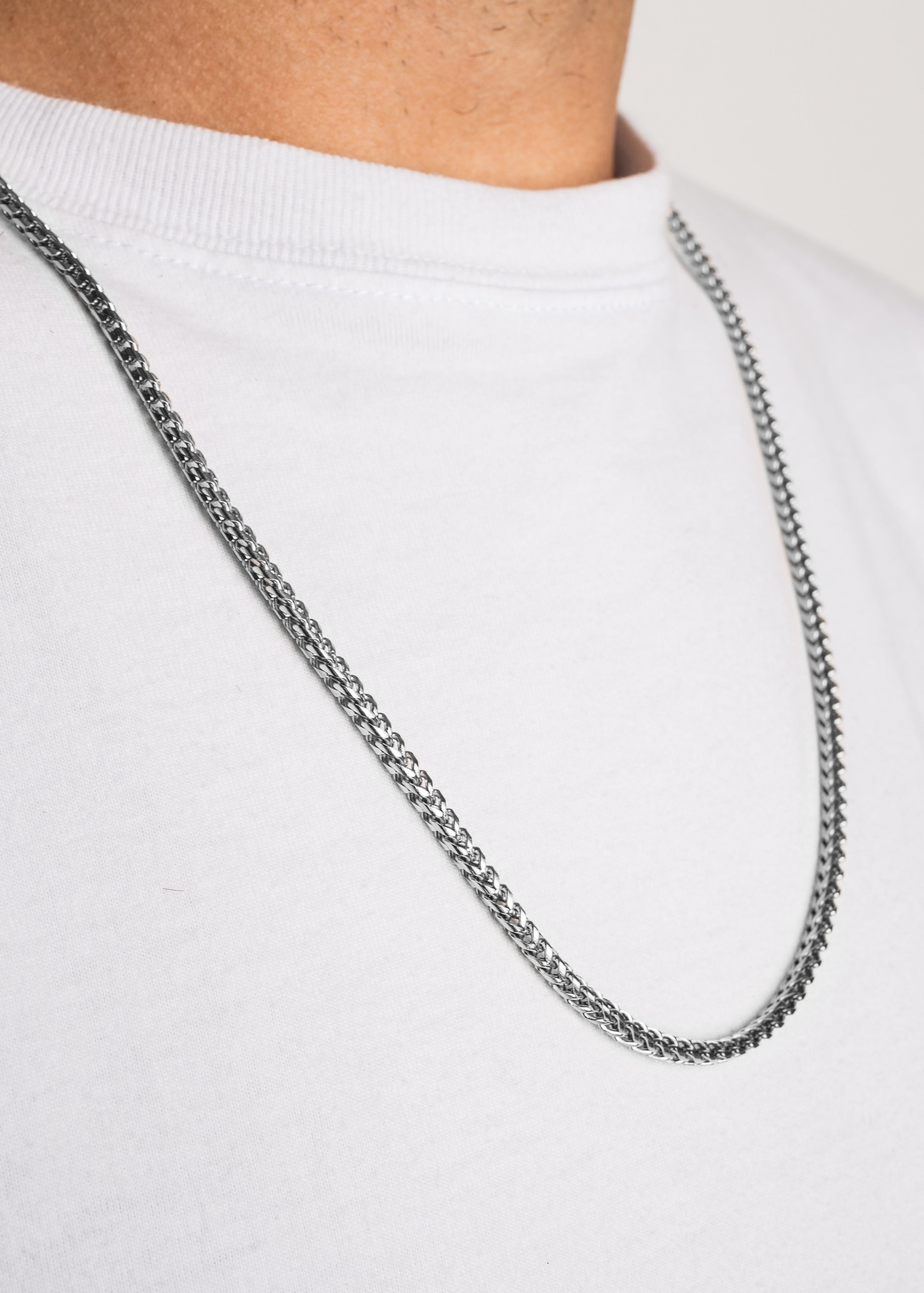 Akitsune-Franco-Necklace-Chain-Gold-Model-3d6Gu6qnN0ABtT