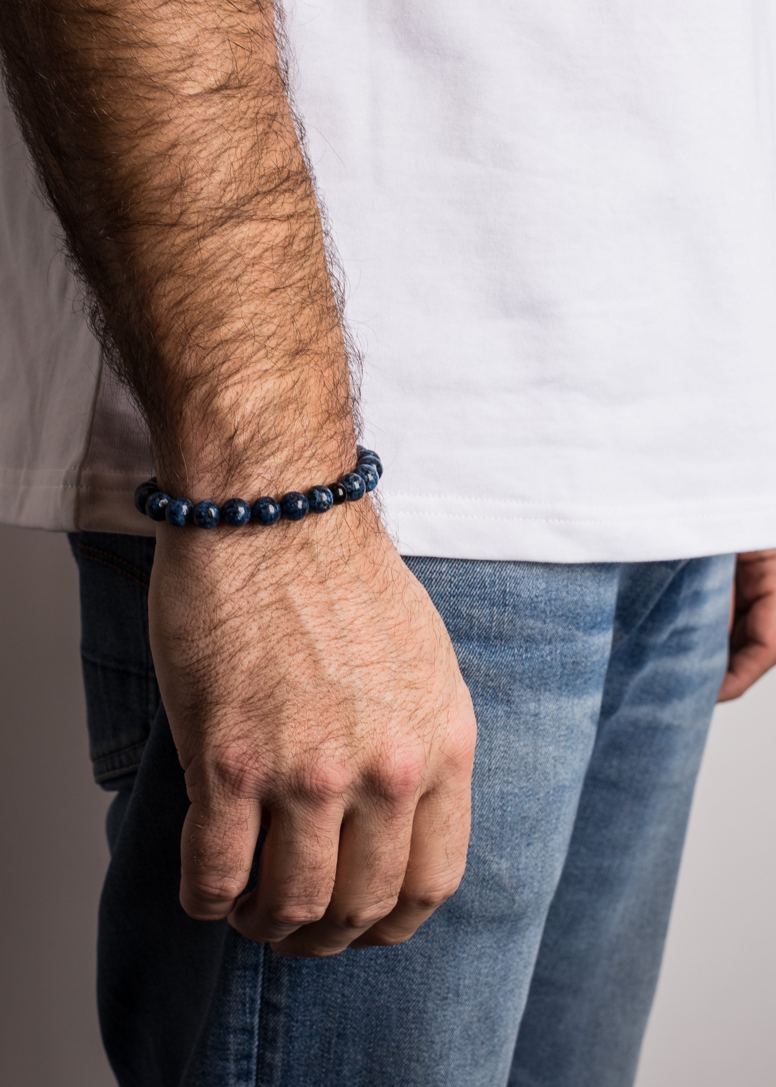 Akitsune-Globae-Beaded-Bracelet-Marble-Blue-5