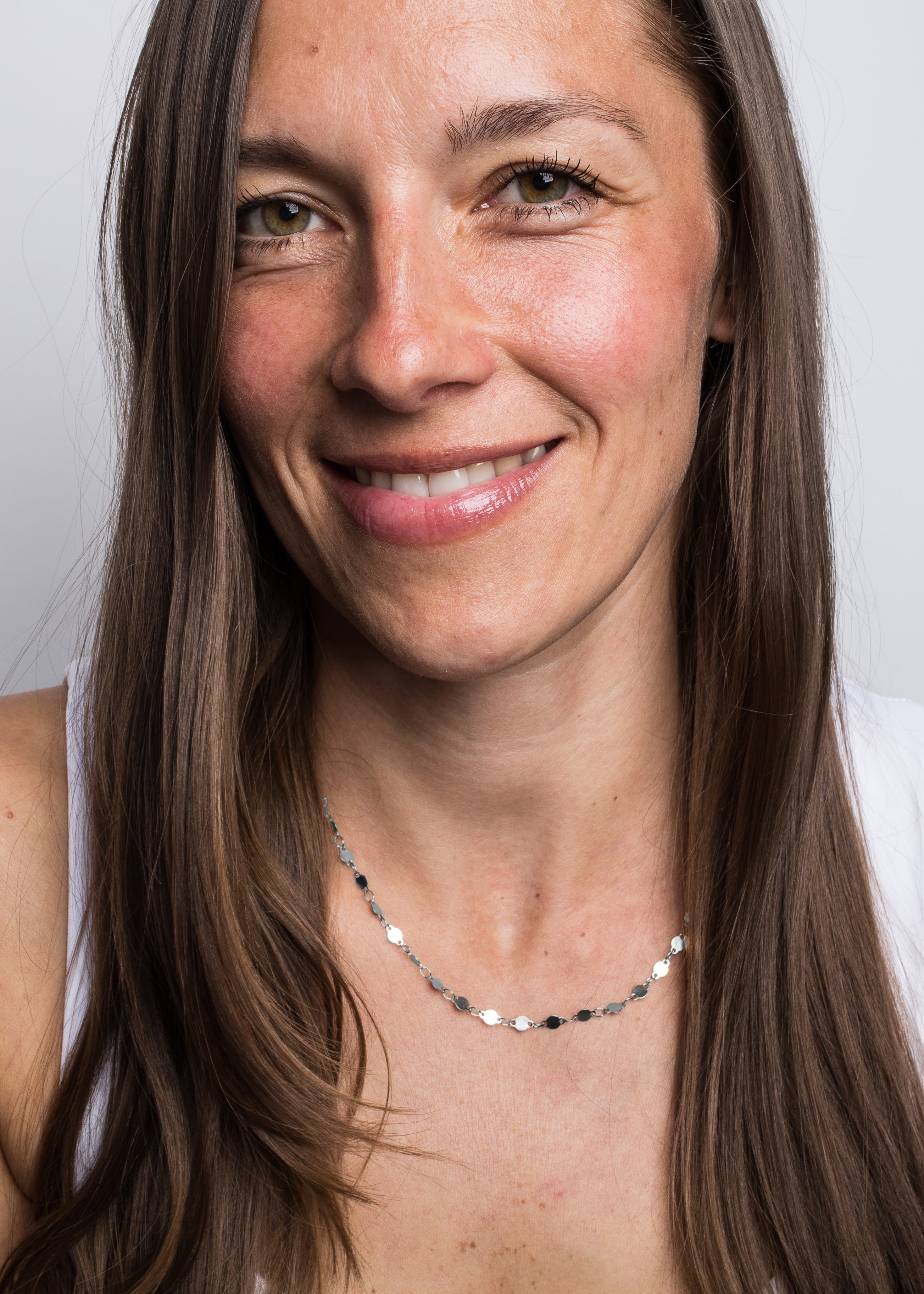 Akitsune-Grace-Necklace-Silver-Model-2