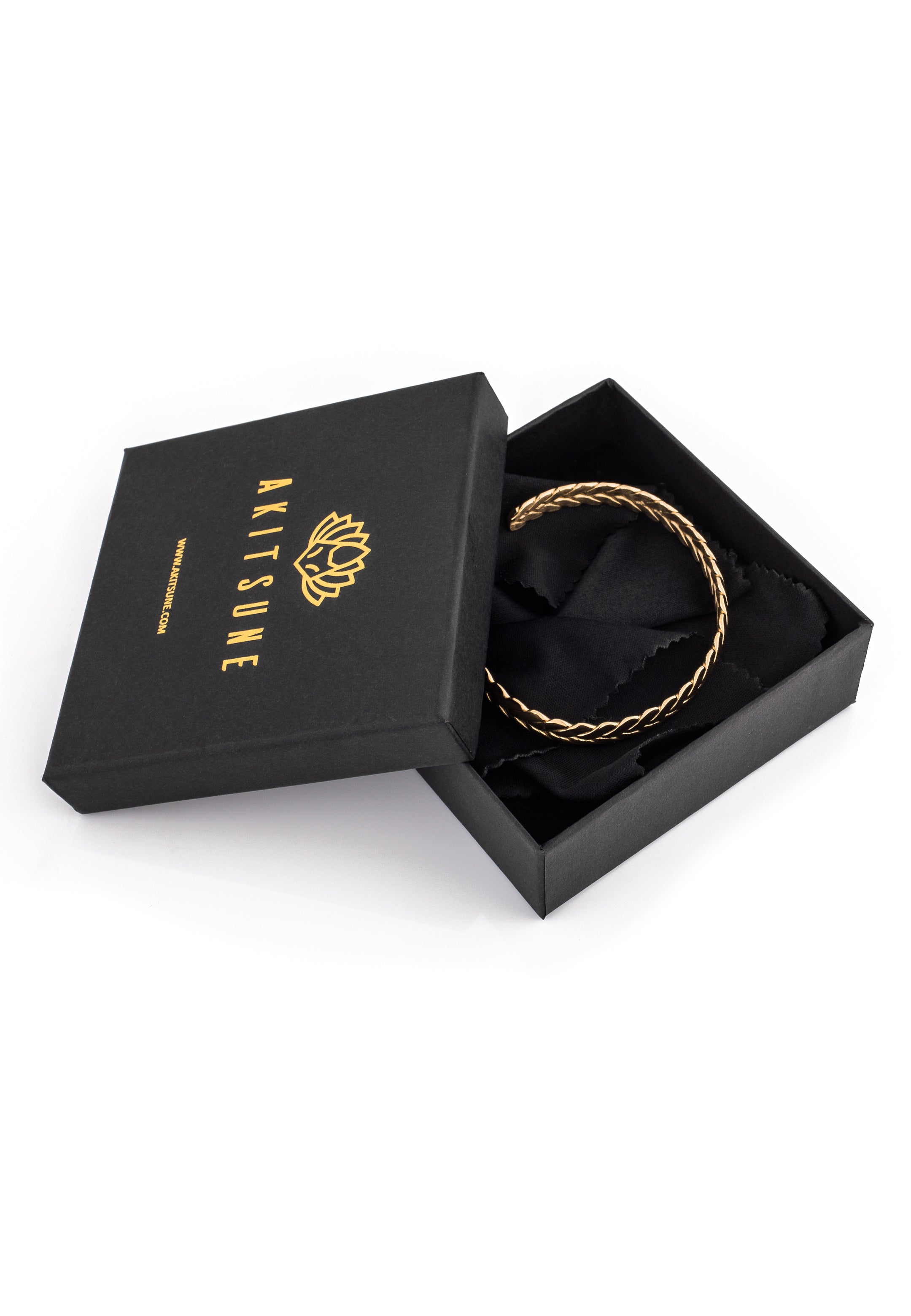 Akitsune-Laurea-Bangle-Laurel-Wreath-Gold-Roman-Packaging