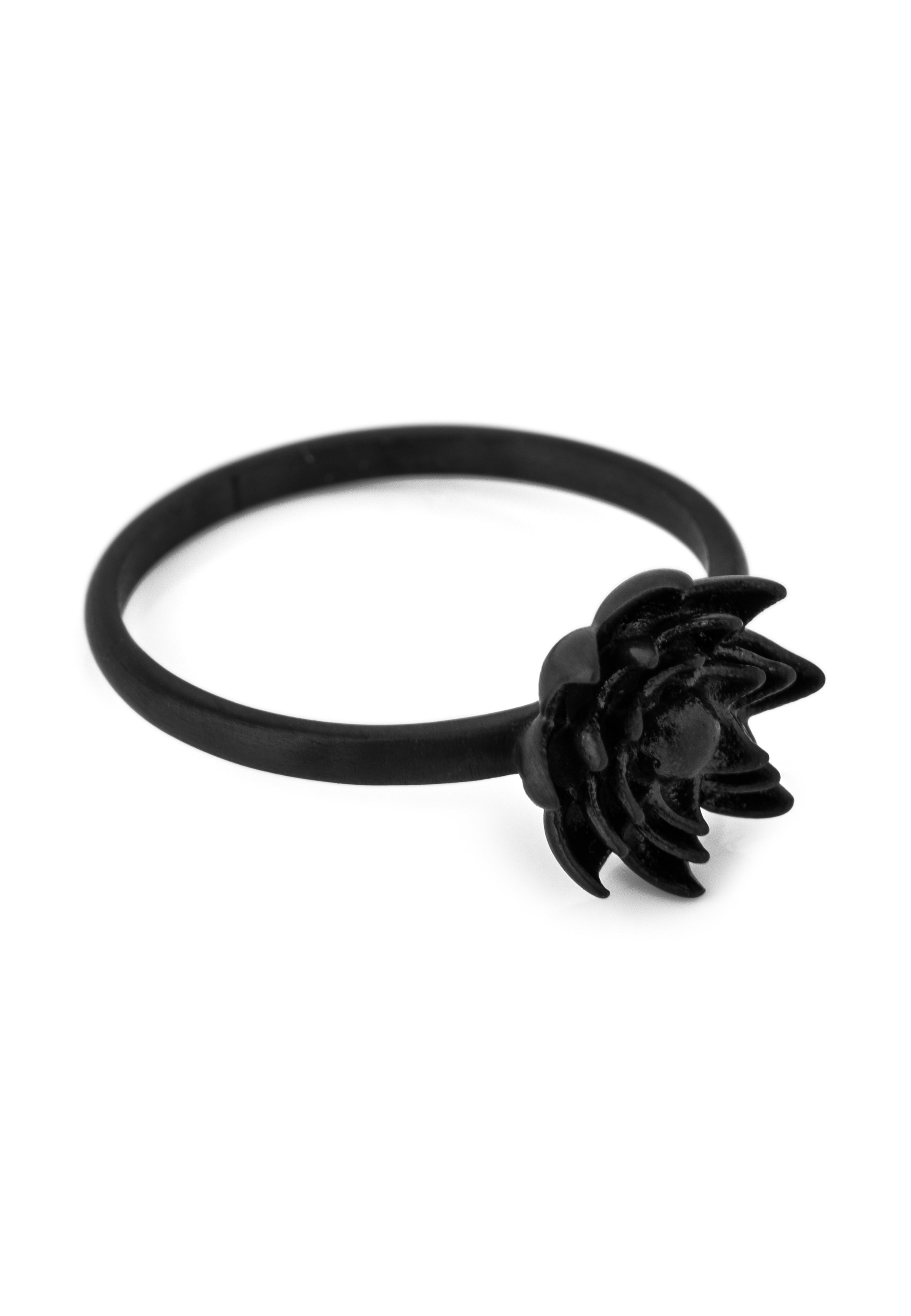 Akitsune-Lotus-Ring-Matte-Black-2