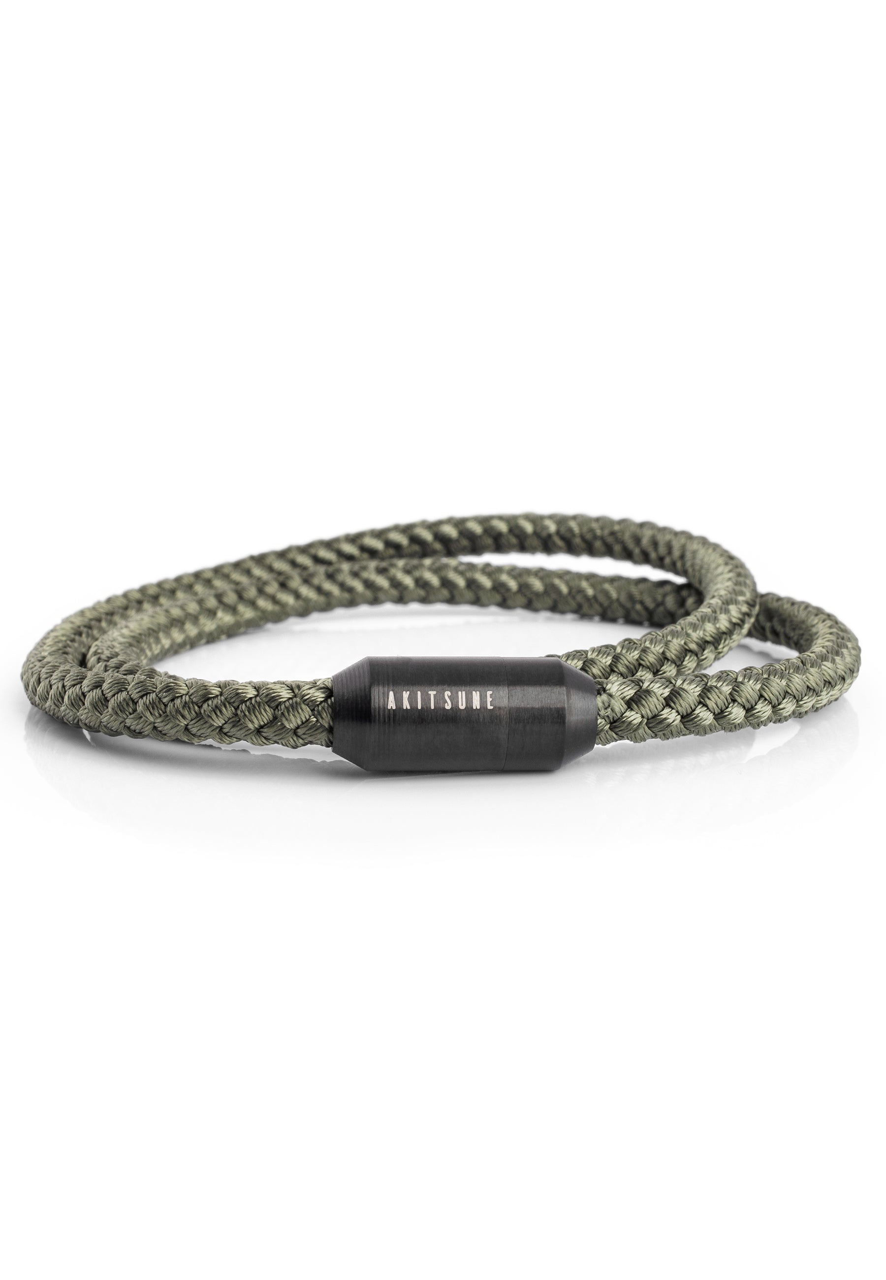 Akitsune-Mare-Nylon-Bracelet-Matte-Black-Olive-Front
