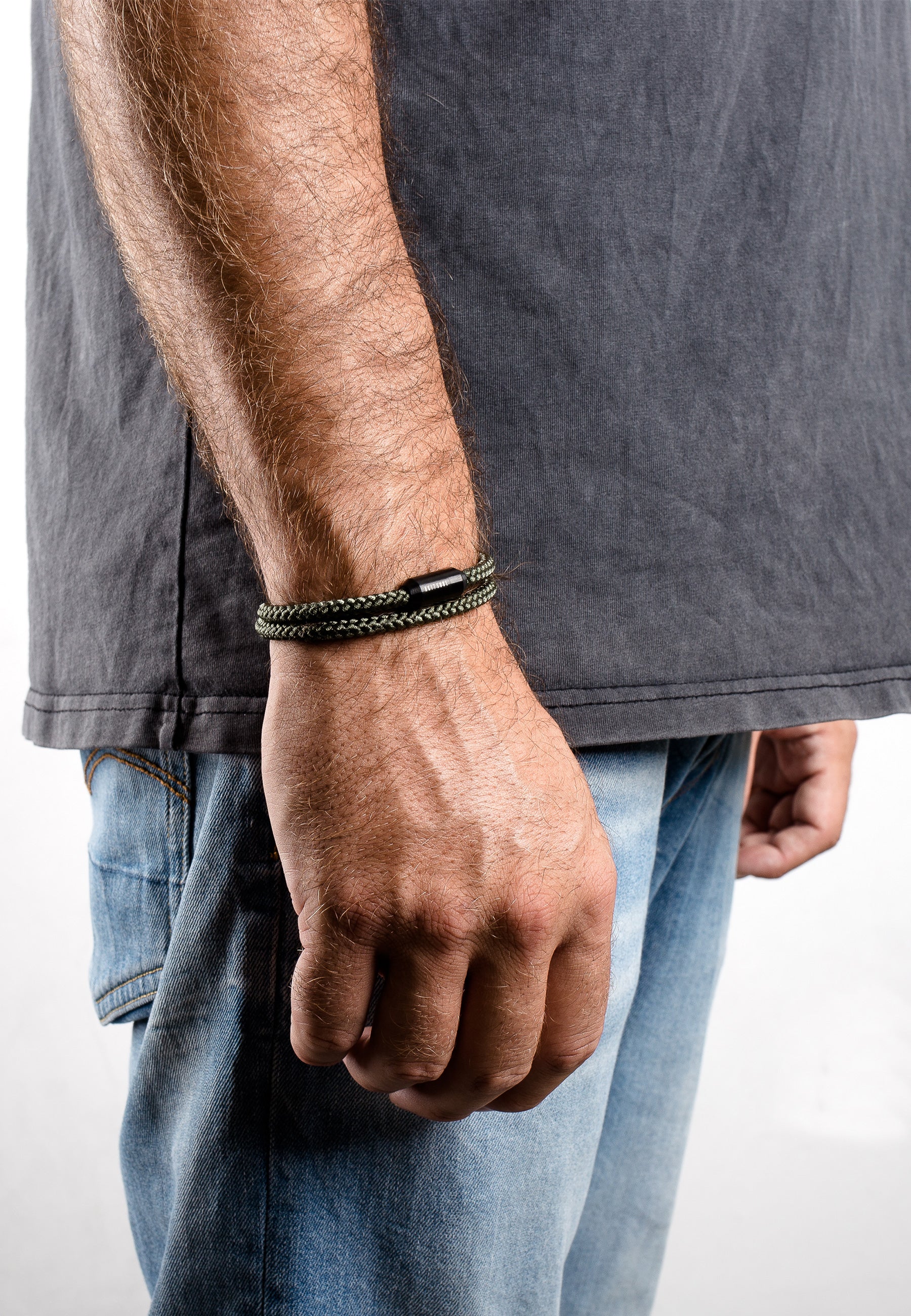 Akitsune-Mare-Nylon-Bracelet-Matte-Black-Olive-Model