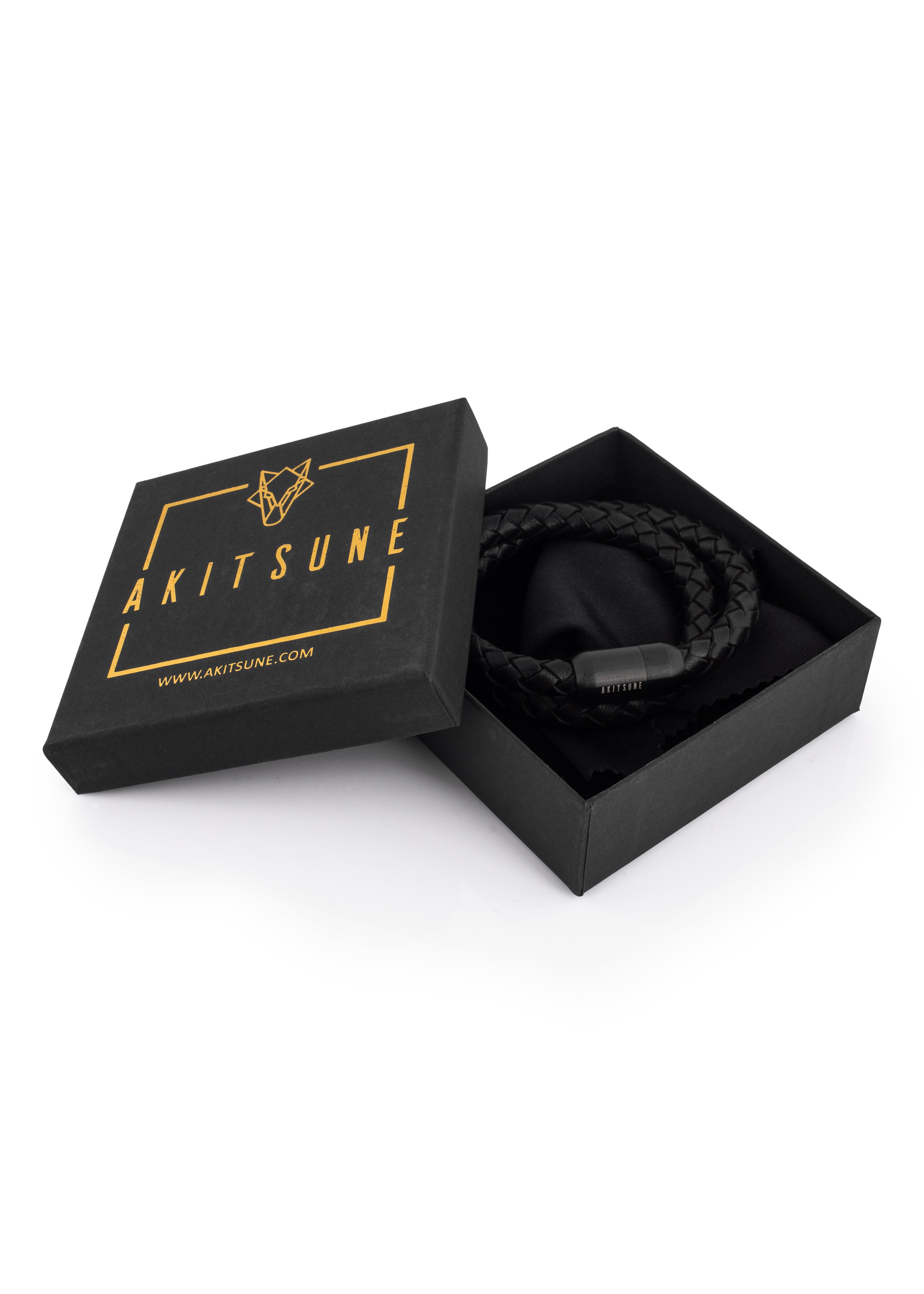 Akitsune-Navis-Leather-Bracelet-Black-Black-1