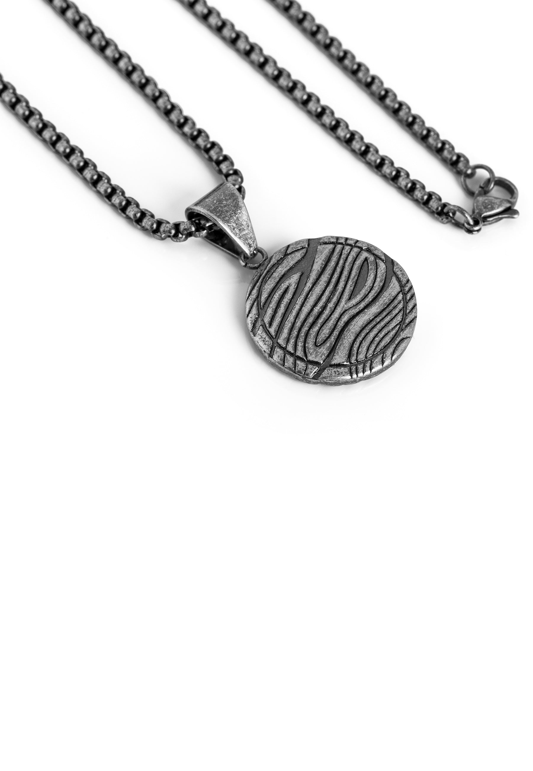 Akitsune-Orbis-Pendant-Necklace-Antique-Silver-Damscus-Earth-Flat-Closure