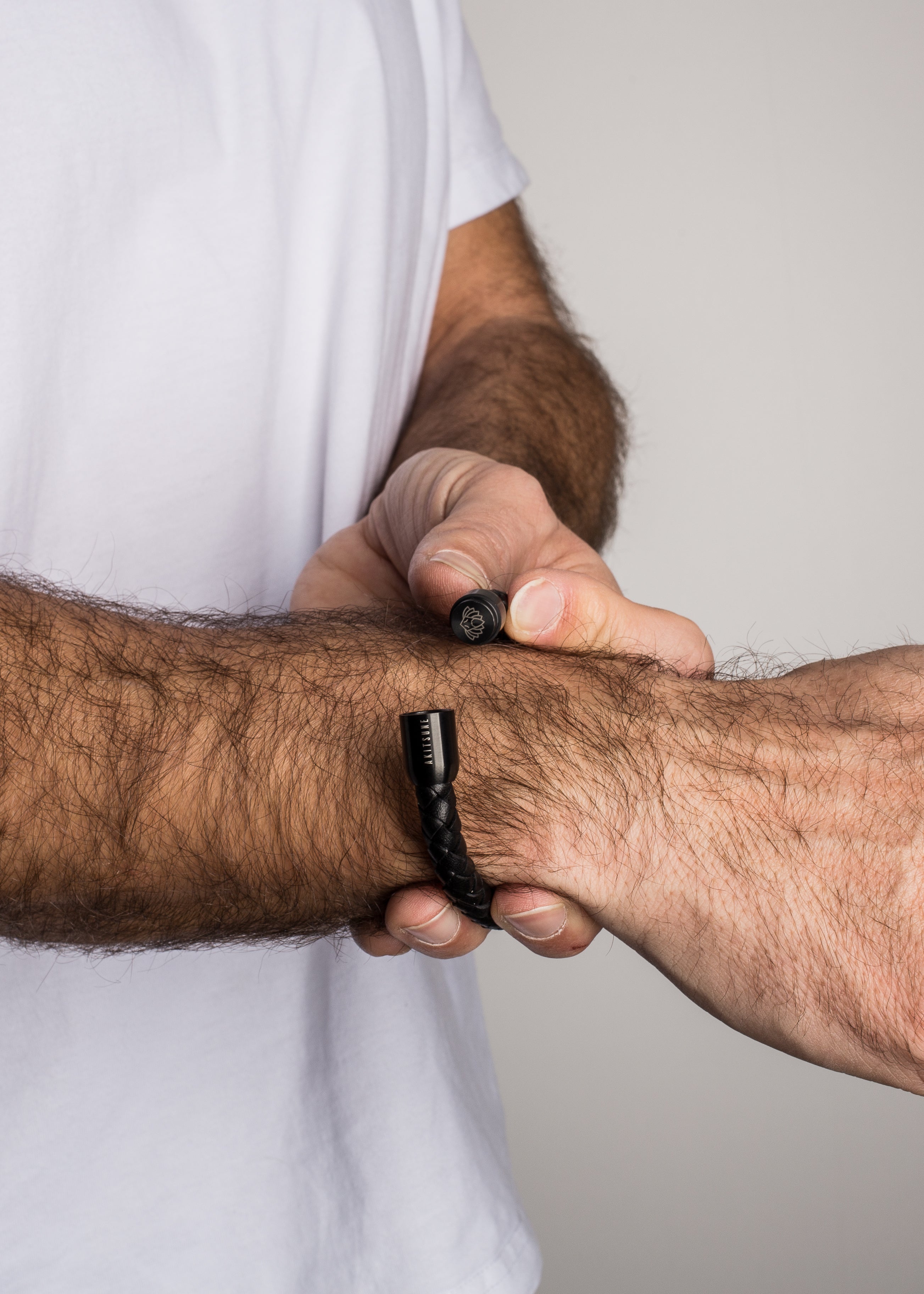 Akitsune-Portus-Leather-Bracelet-Matte-Black-Black-Model-2