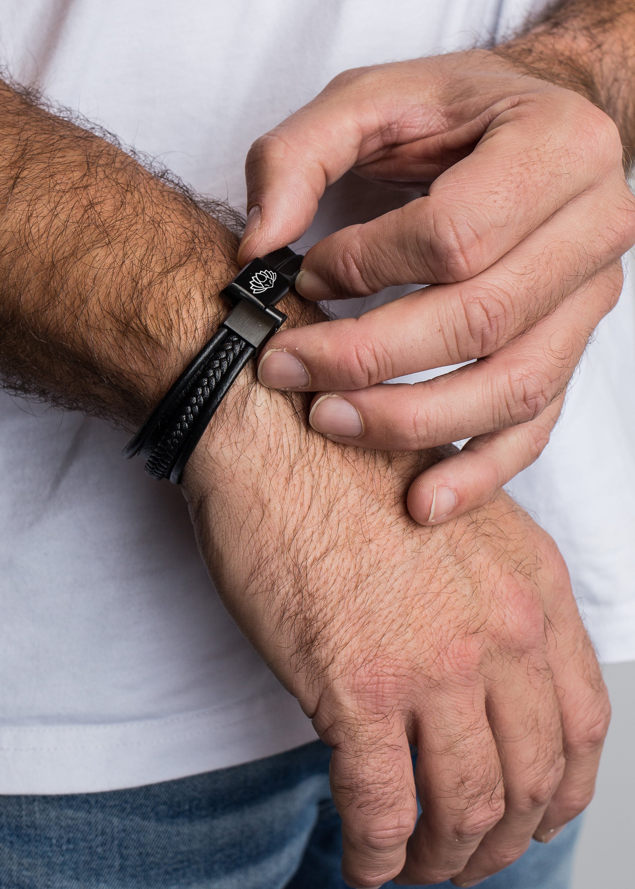 Akitsune-Punisher-Synthetic-Leather-Bracelet-Matte-Black-Black-Model-2