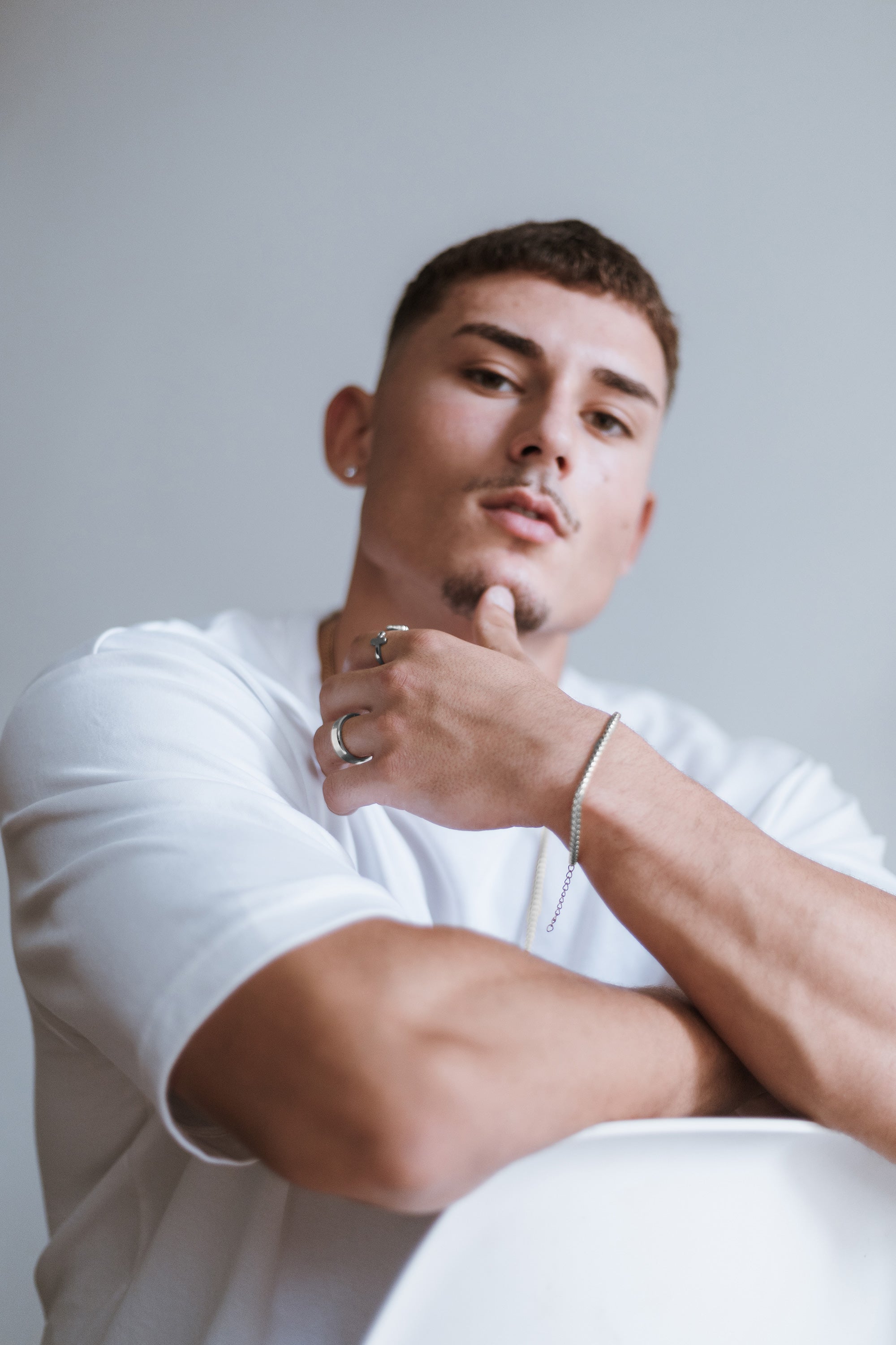 Akitsune-Purus-Minimalistic-Ring-Silver-Model