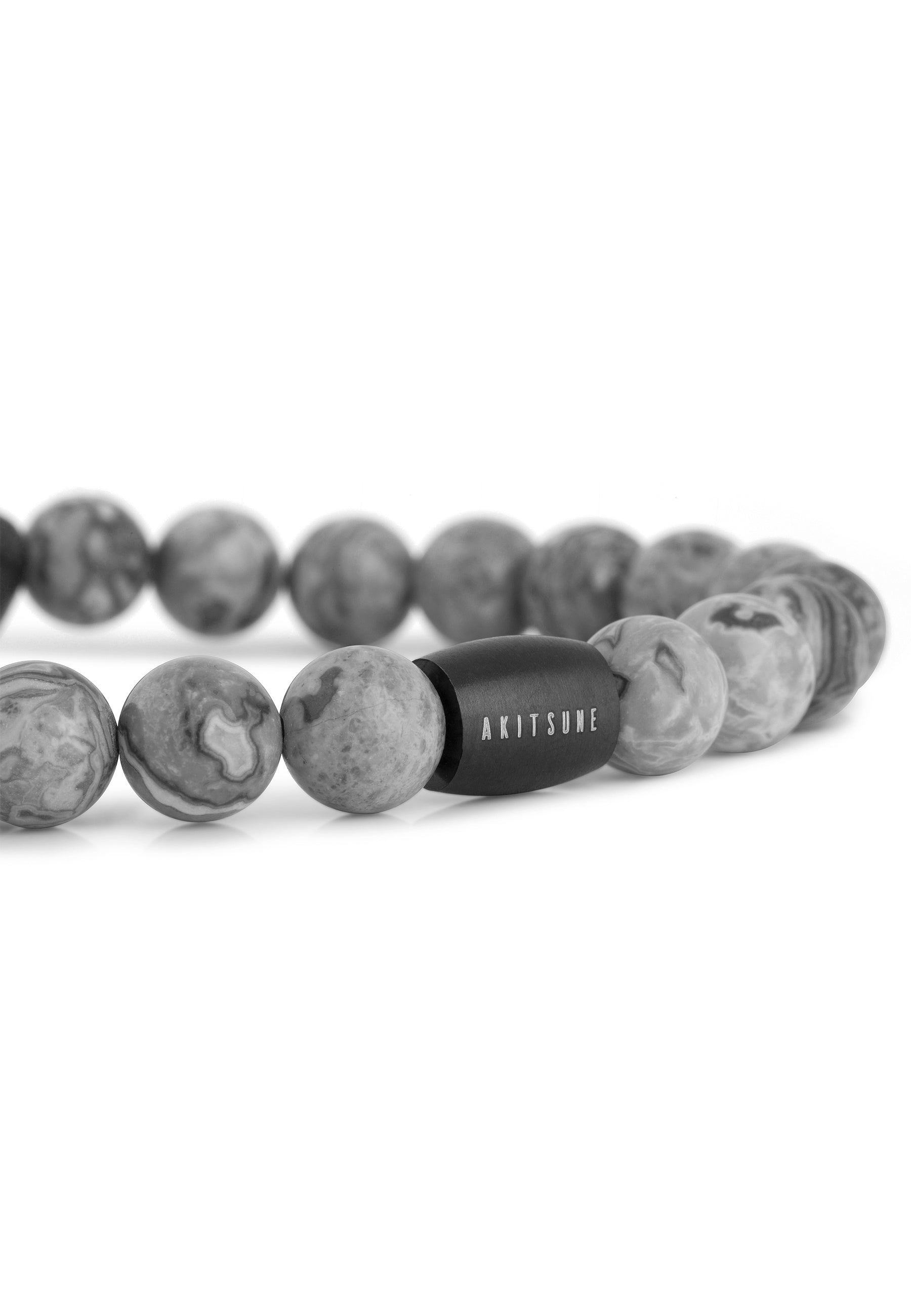 Akitsune-Regis-Beaded-Bracelet-Mens-Beads-Lion-Map-Stone-Grey-Detail-Back