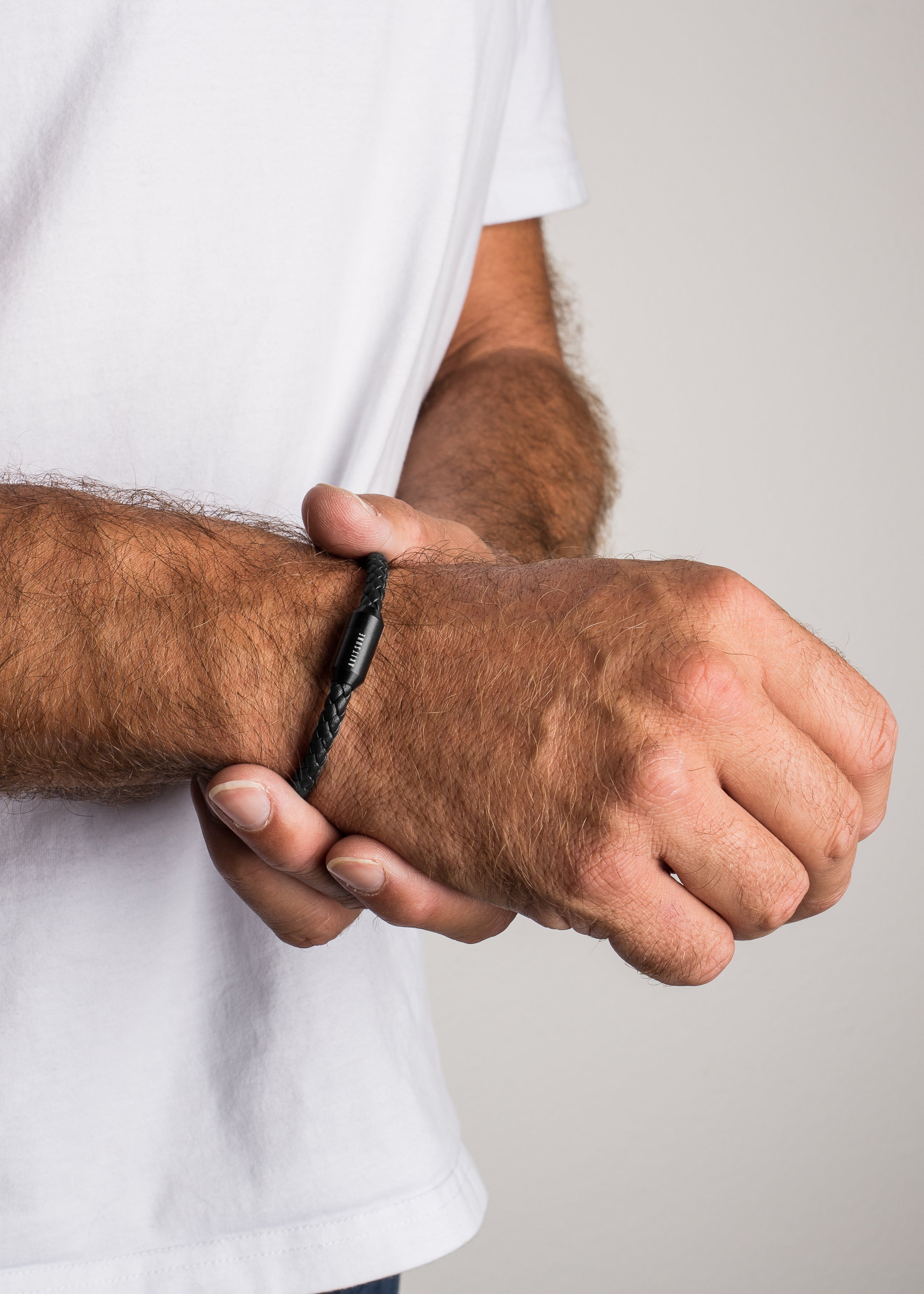 Akitsune-Silva-Leather-Bracelet-Matte-Black-Black-Model-2