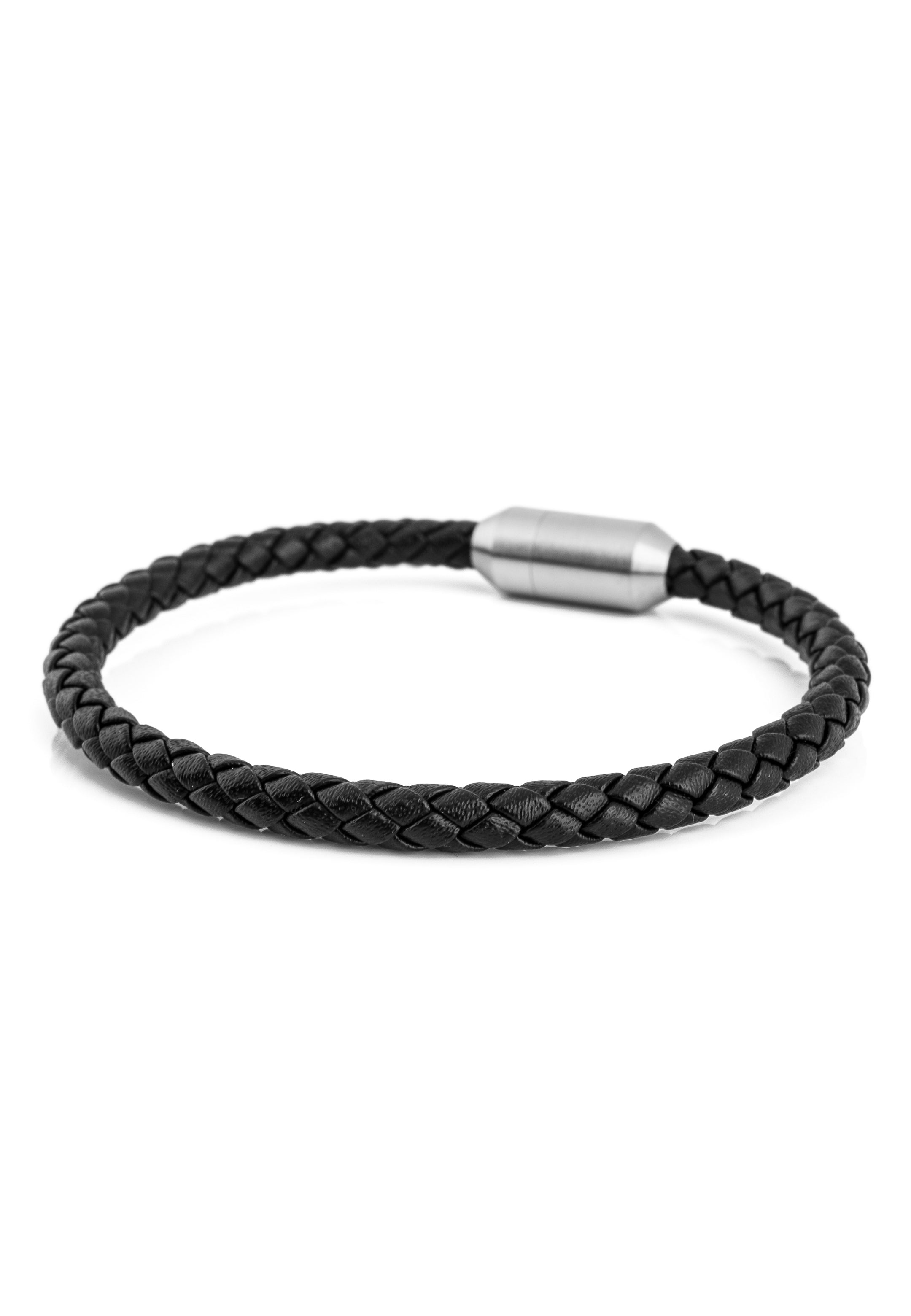 Akitsune-Silva-Leather-Bracelet-Silver-Black-Model-Magnetic-Back