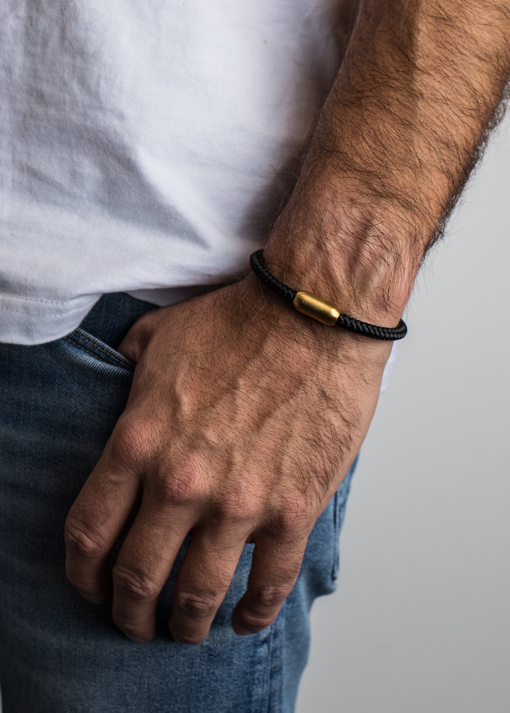 Akitsune-Silvus-Nylon-Bracelet-Gold-Black-6