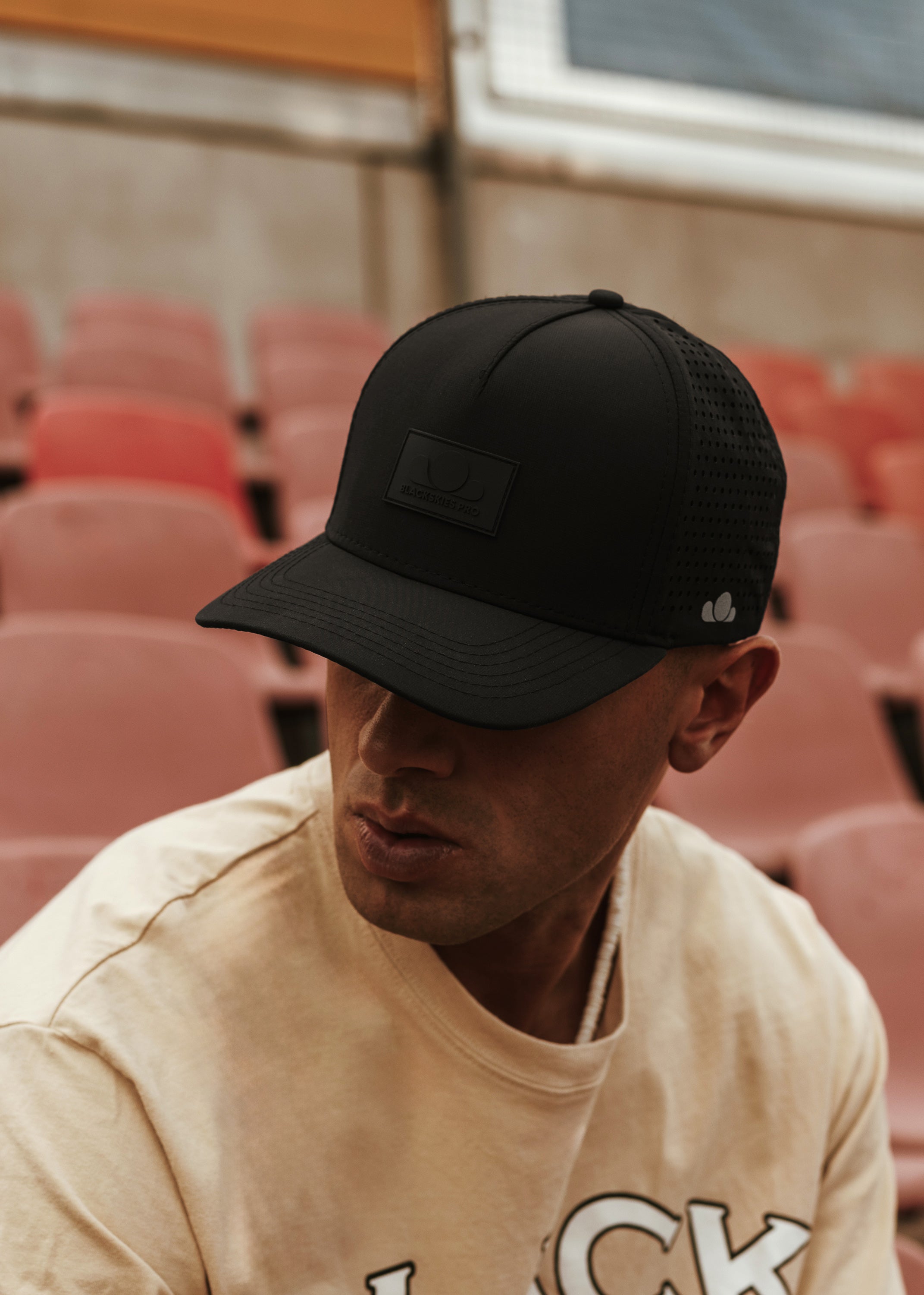 Blackskies® Race Baseballpet | Heren Dames Premium Trucker Cap | Snapback Klep Cap Hoed Basecap Paars-Zwart - Unisex Streetwear Outdoor Zomer Casual Blackskies® Race Baseballpet | Heren Dames Premium Trucker Cap | Snapback Klep Cap Hoed Basecap Paars-Zwart - Unisex Streetwear Outdoor Zomer Casual