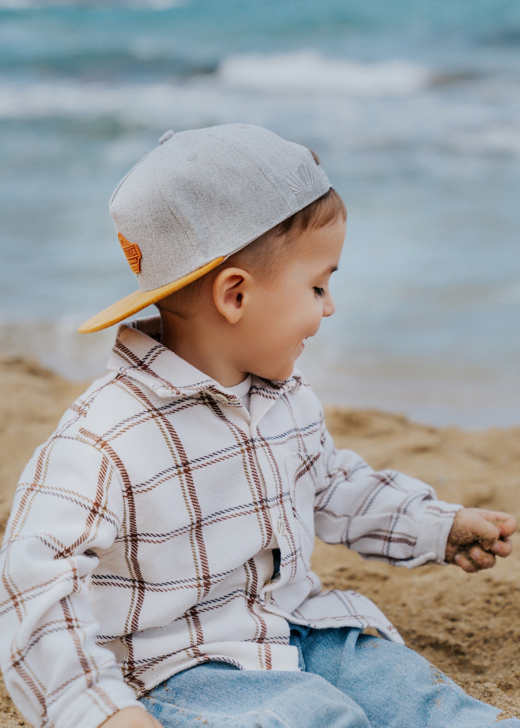 Blackskies-Essentials-Snapback-Cap-Kids-Grey-Brown-Brown-Model-4