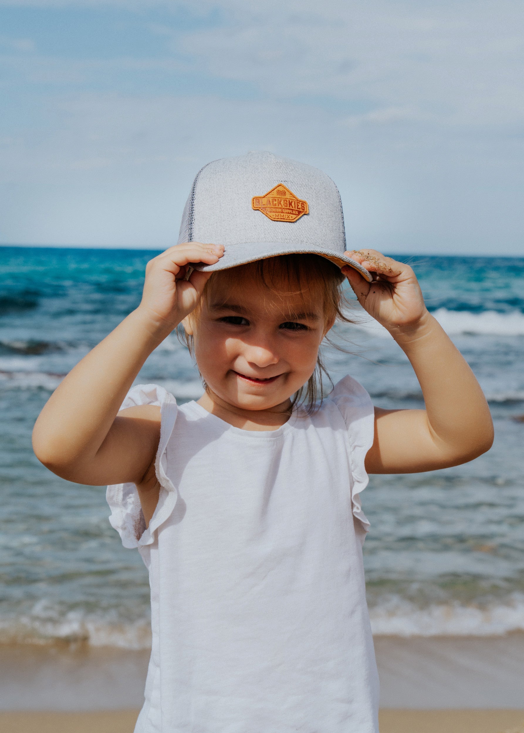 Blackskies-Essentials-Trucker-Cap-Kids-Grey-Grey-Brown-Model