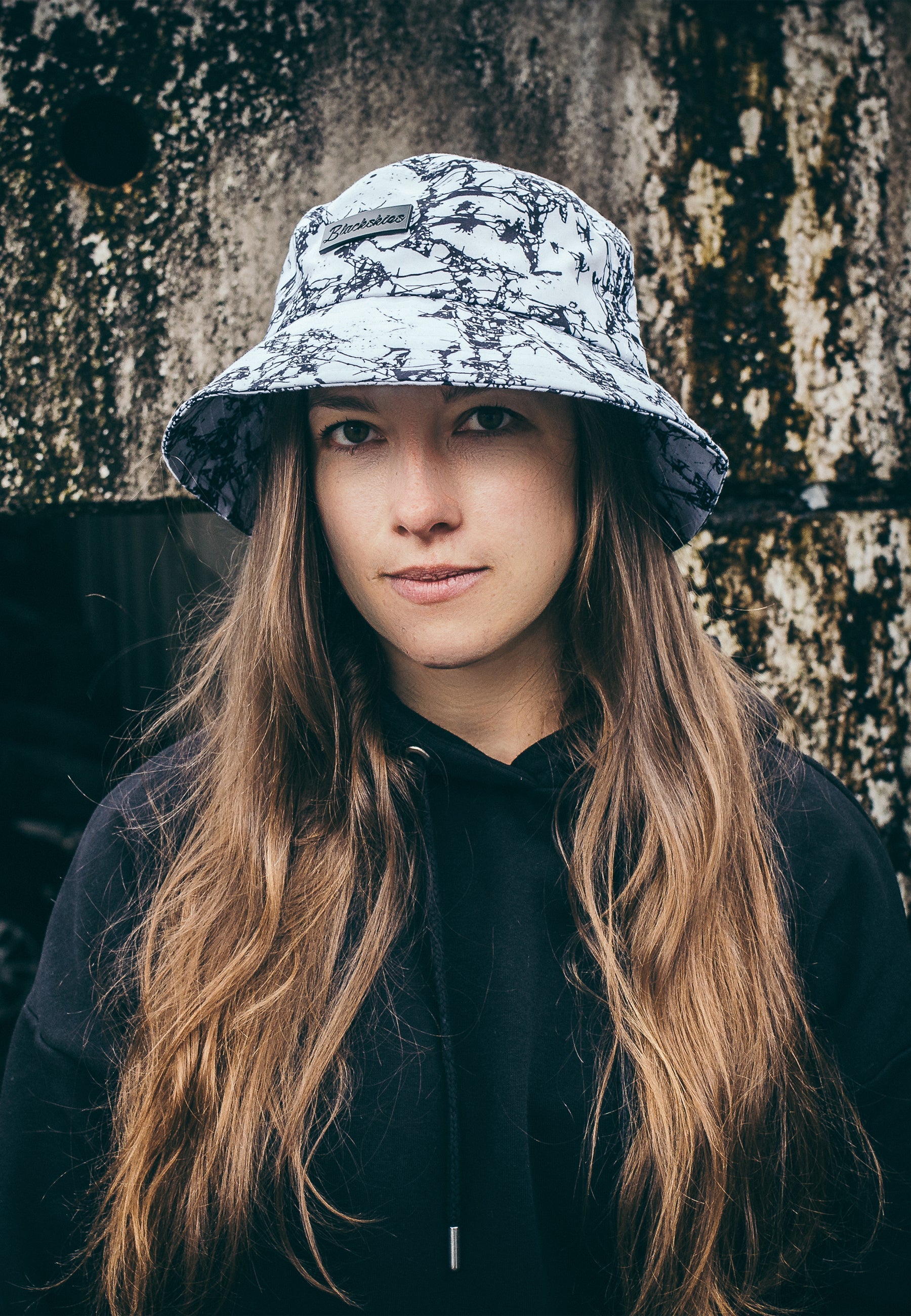 Blackskies-Fenrir-Bucket-Hat-White-Marble-Lovely-Model