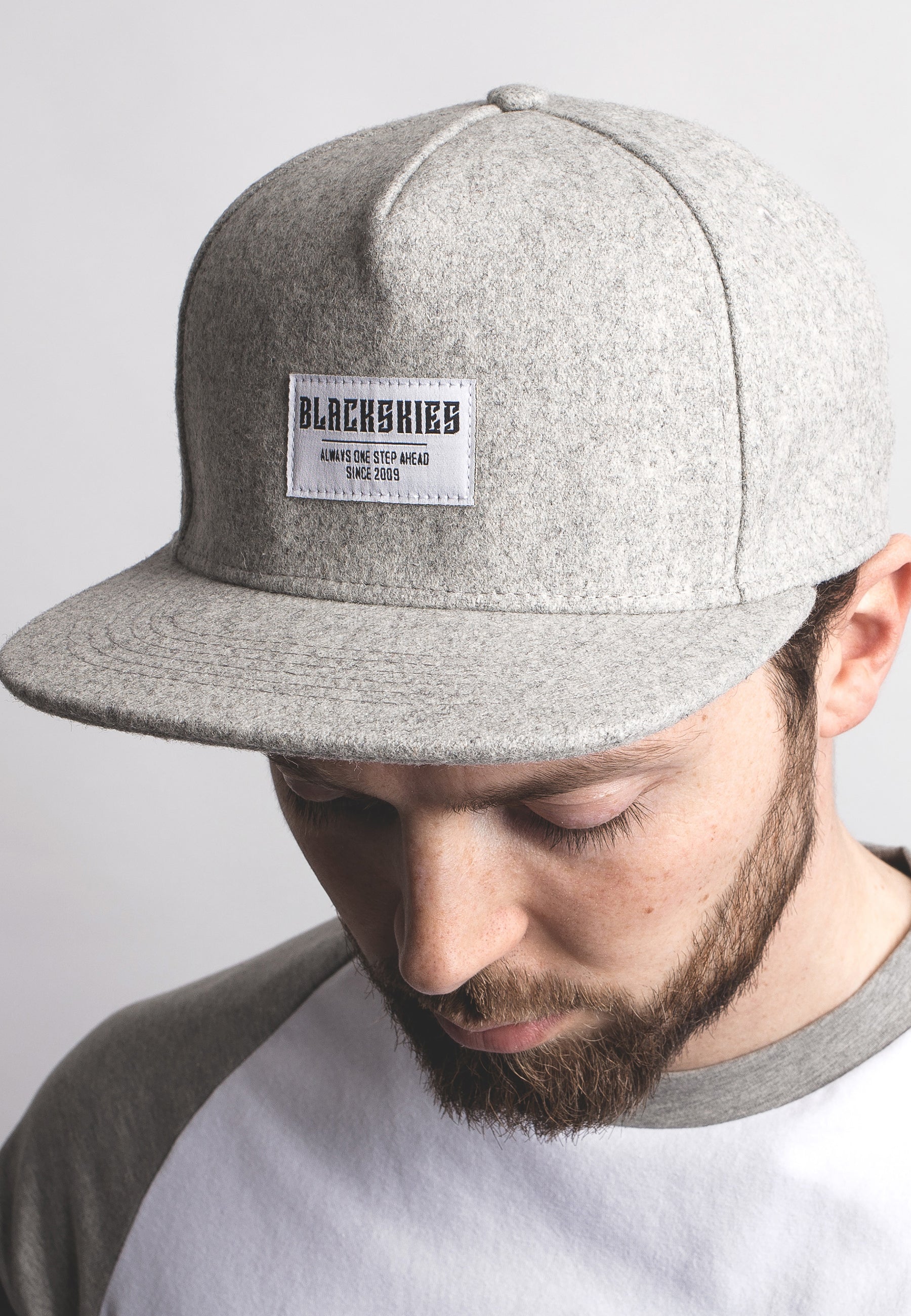 Blackskies-Glacier-Snapback-Cap-Wool-Flannel-Grey-Arctic-Model-Basecap