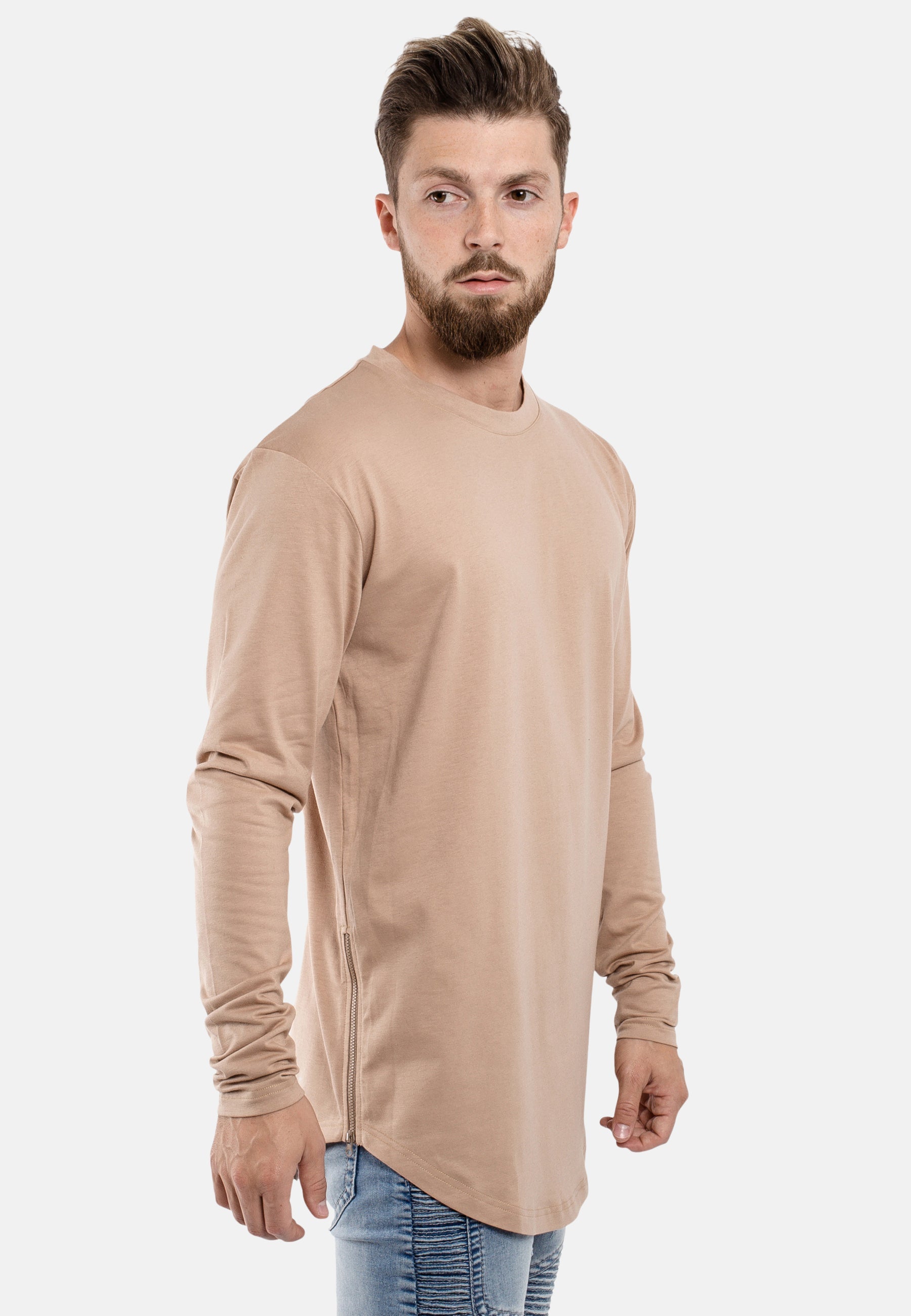 Blackskies-Oversize-Side-Zip-Longsleeve-T-Shirt-Desert-Side