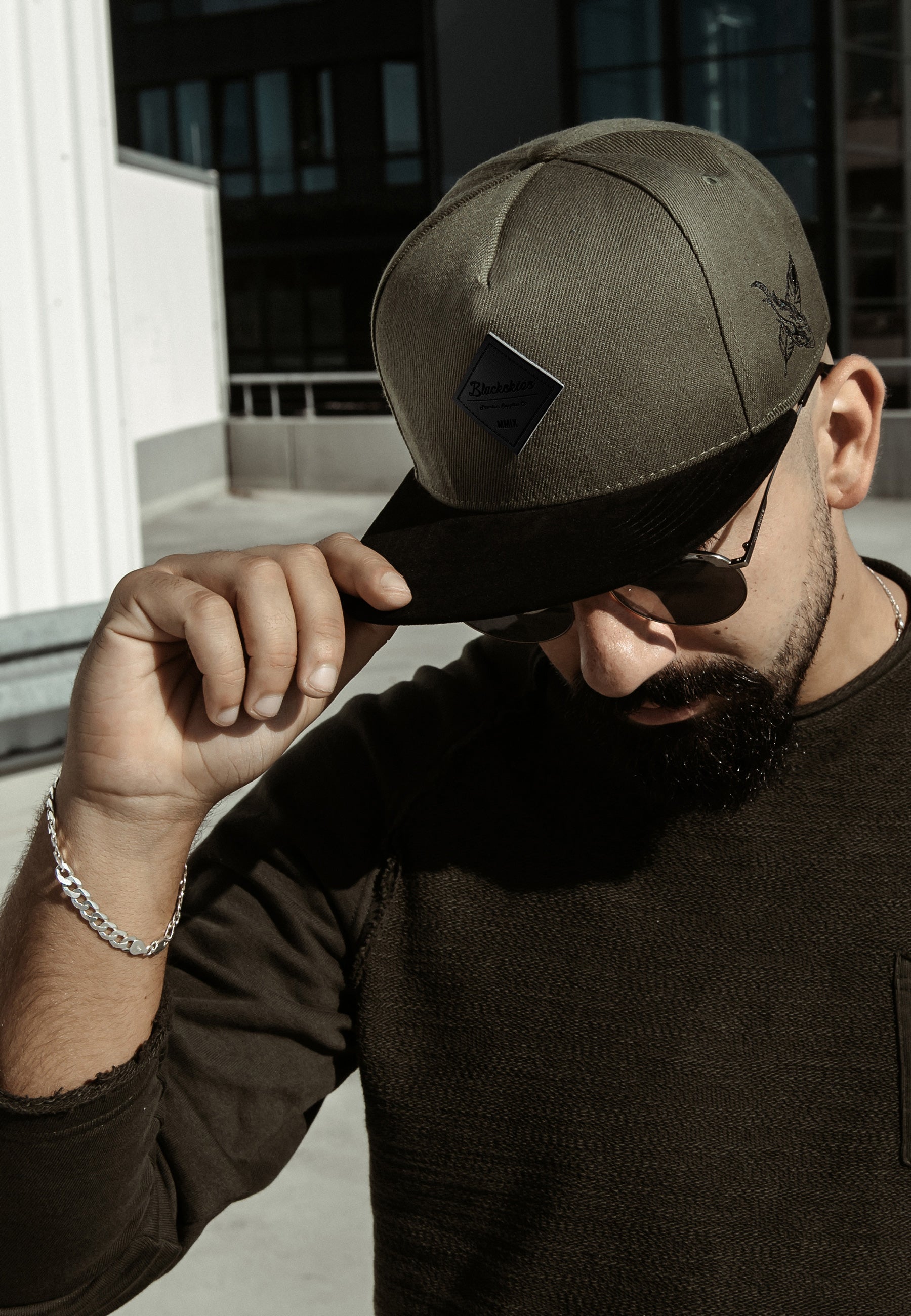 Blackskies-Port-Louis-Snapback-Cap-Olive-Black-1800x2600