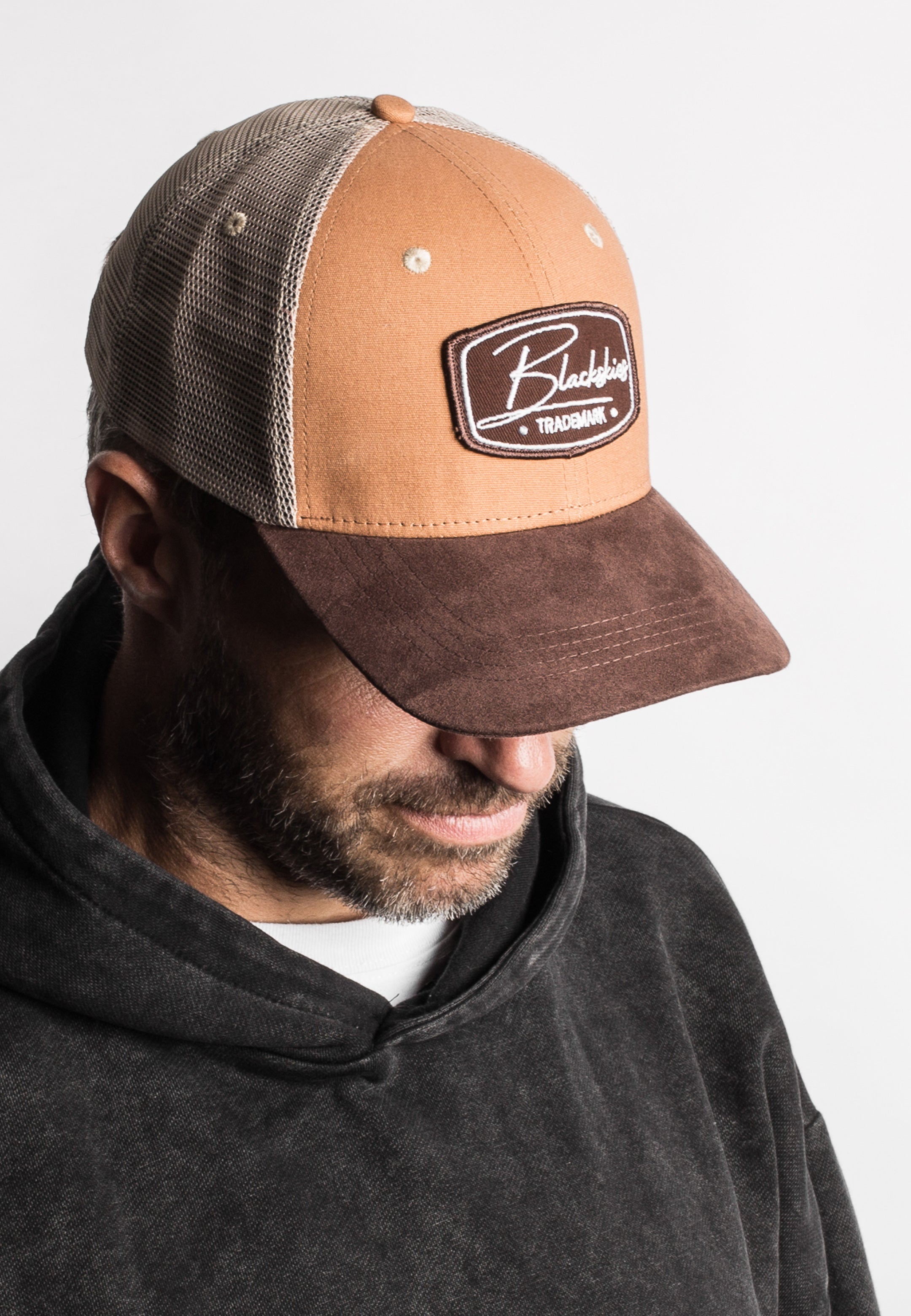 Blackskies-Race-Baseball-Cap-Brown-Beige-Brown-Model-2