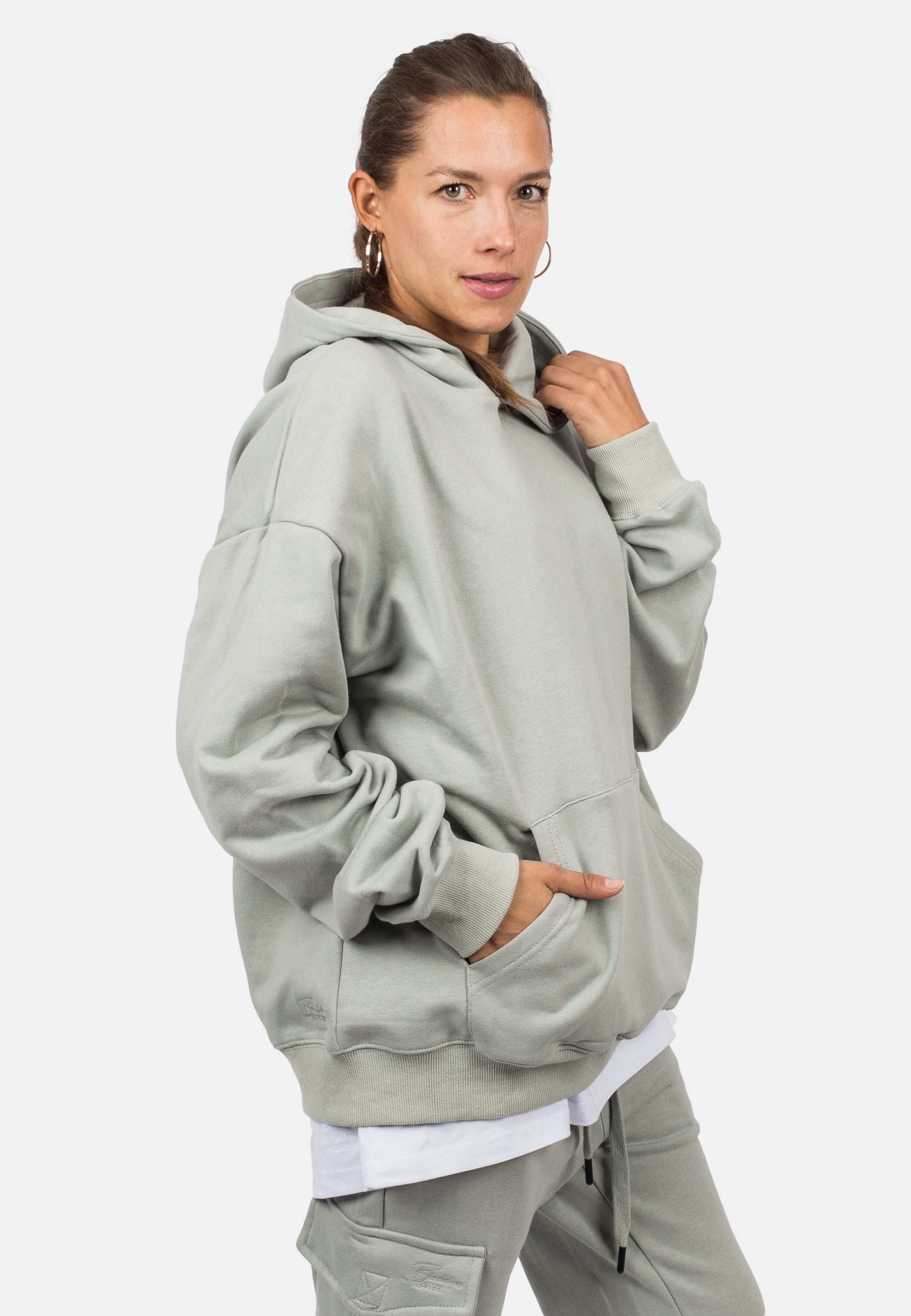 Blackskies-Unisex-Oversized-Heavyweight-Hoodie-Sage-Female-3