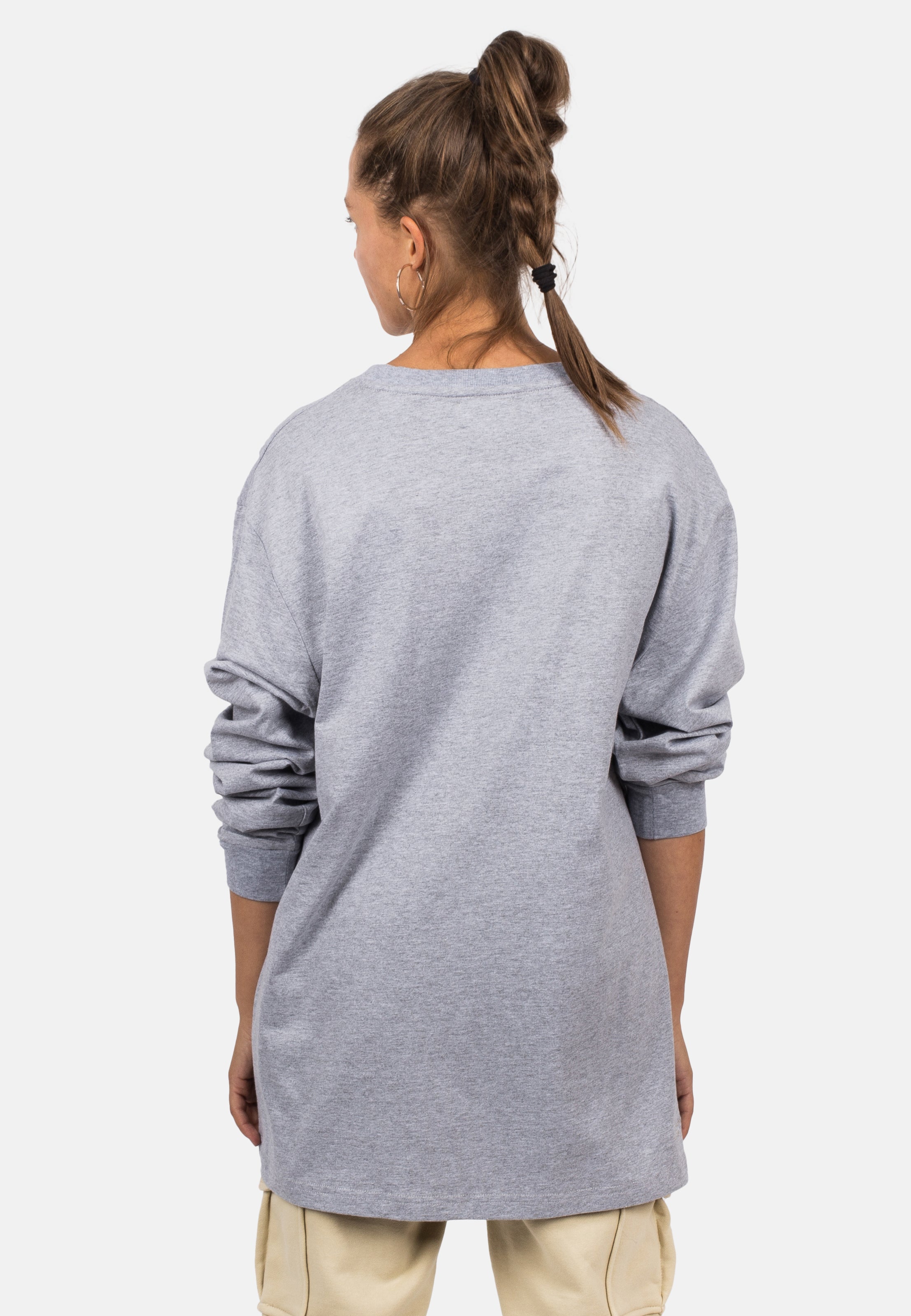 Blackskies-Unisex-Oversized-Long-Sleeve-Shirt-Heather-Grey-Female-7