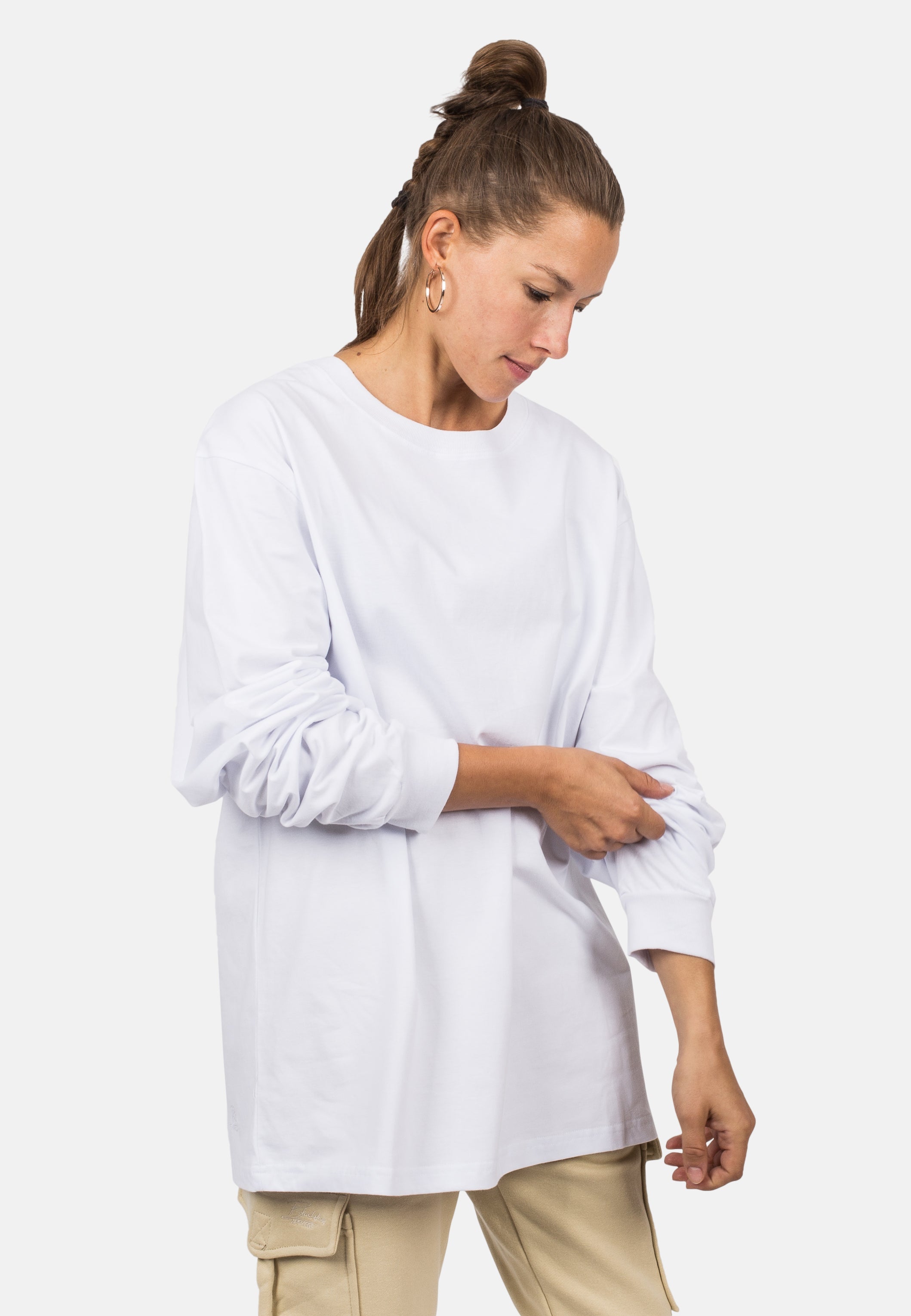 Blackskies-Unisex-Oversized-Long-Sleeve-Shirt-White-Female-3