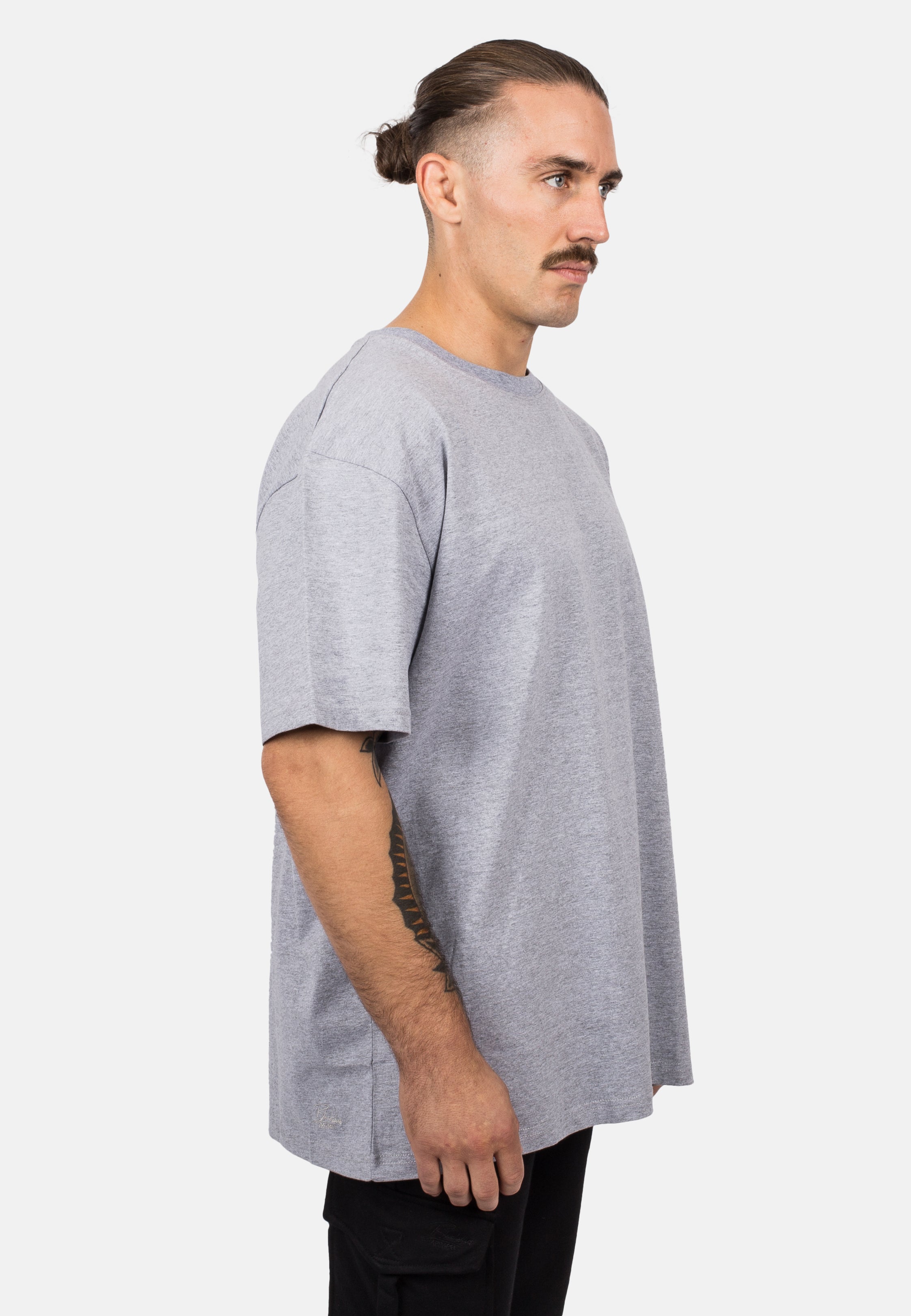 Blackskies-Unisex-Oversized-T-Shirt-Heather-Grey-Male-5