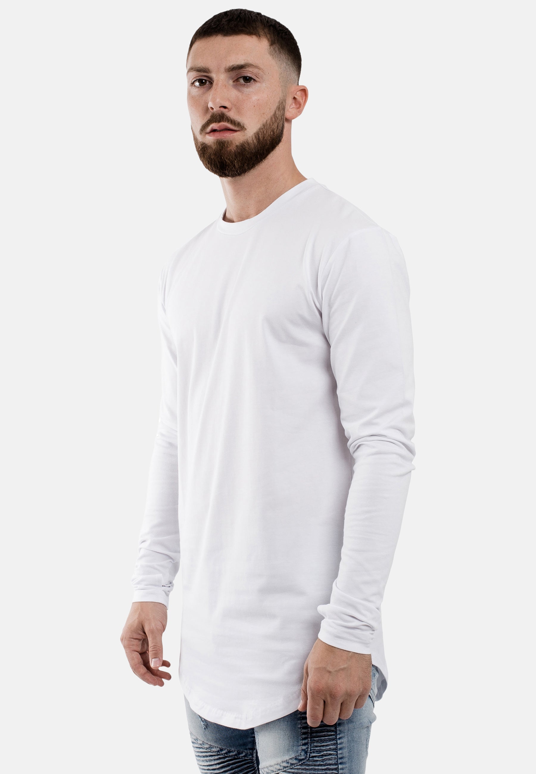 Oversize-Round-Longline-Longsleeve-T-Shirt-White-Curved-Side
