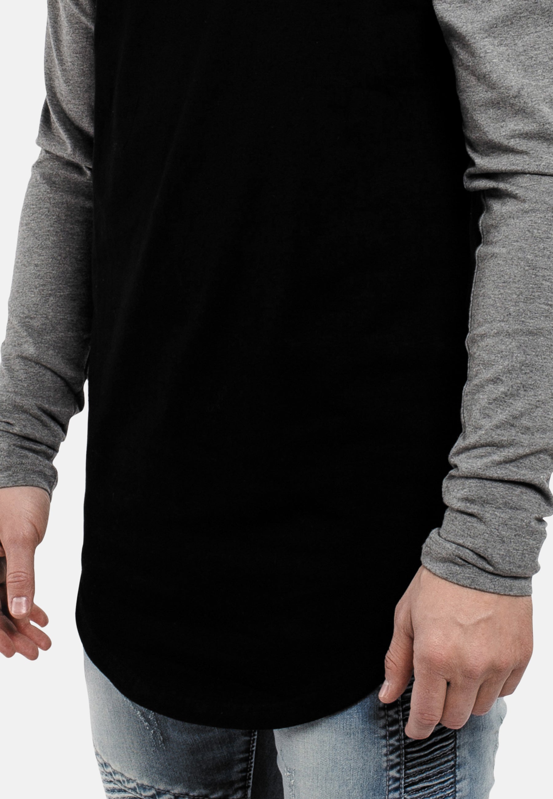 Oversized-Baseball-Shirt-Black-Grey-Sleeve-Detail